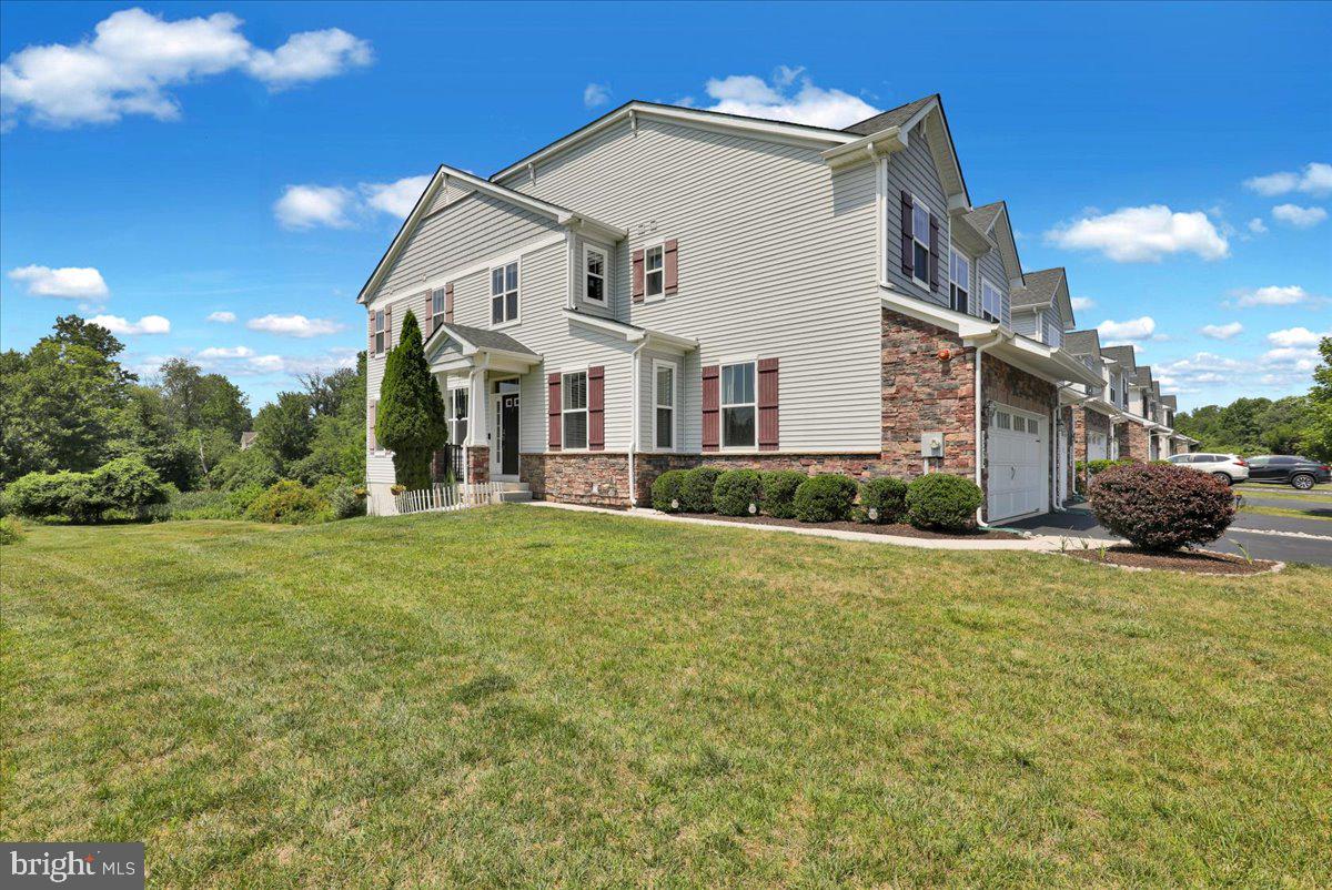 3250 KRISTA LANE