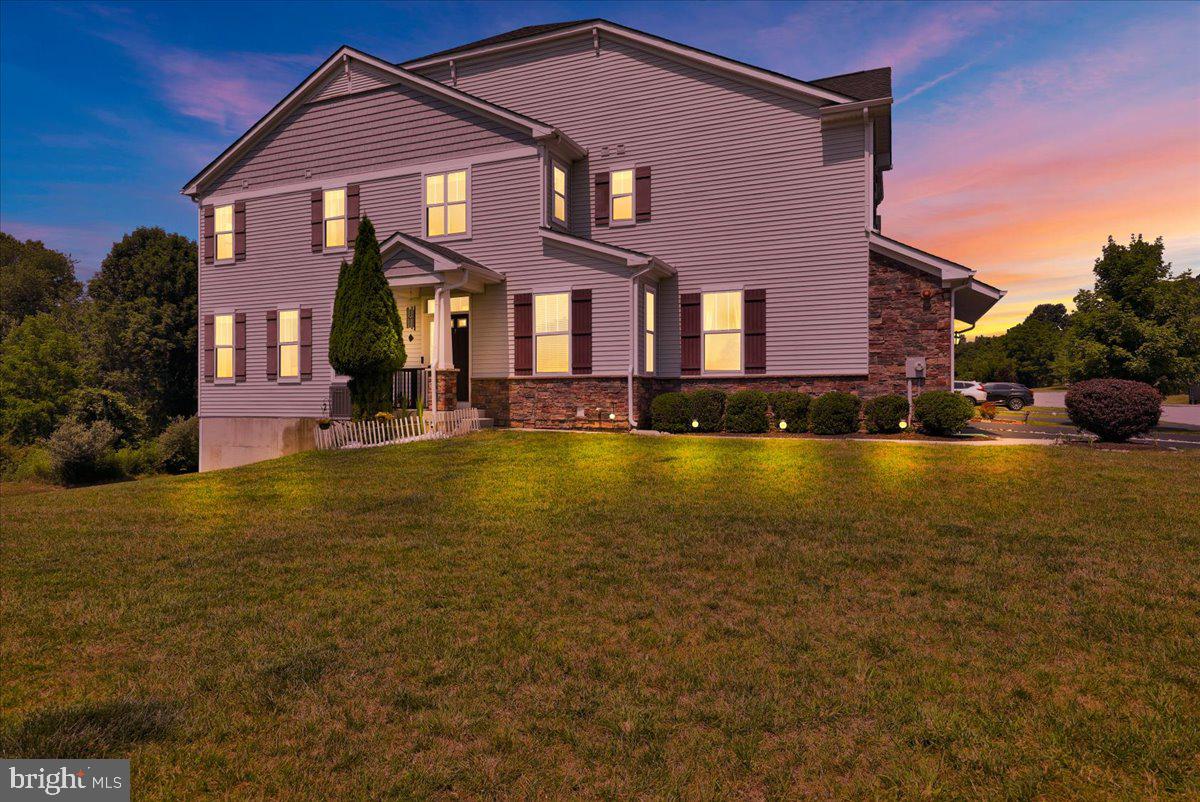 3250 KRISTA LANE
