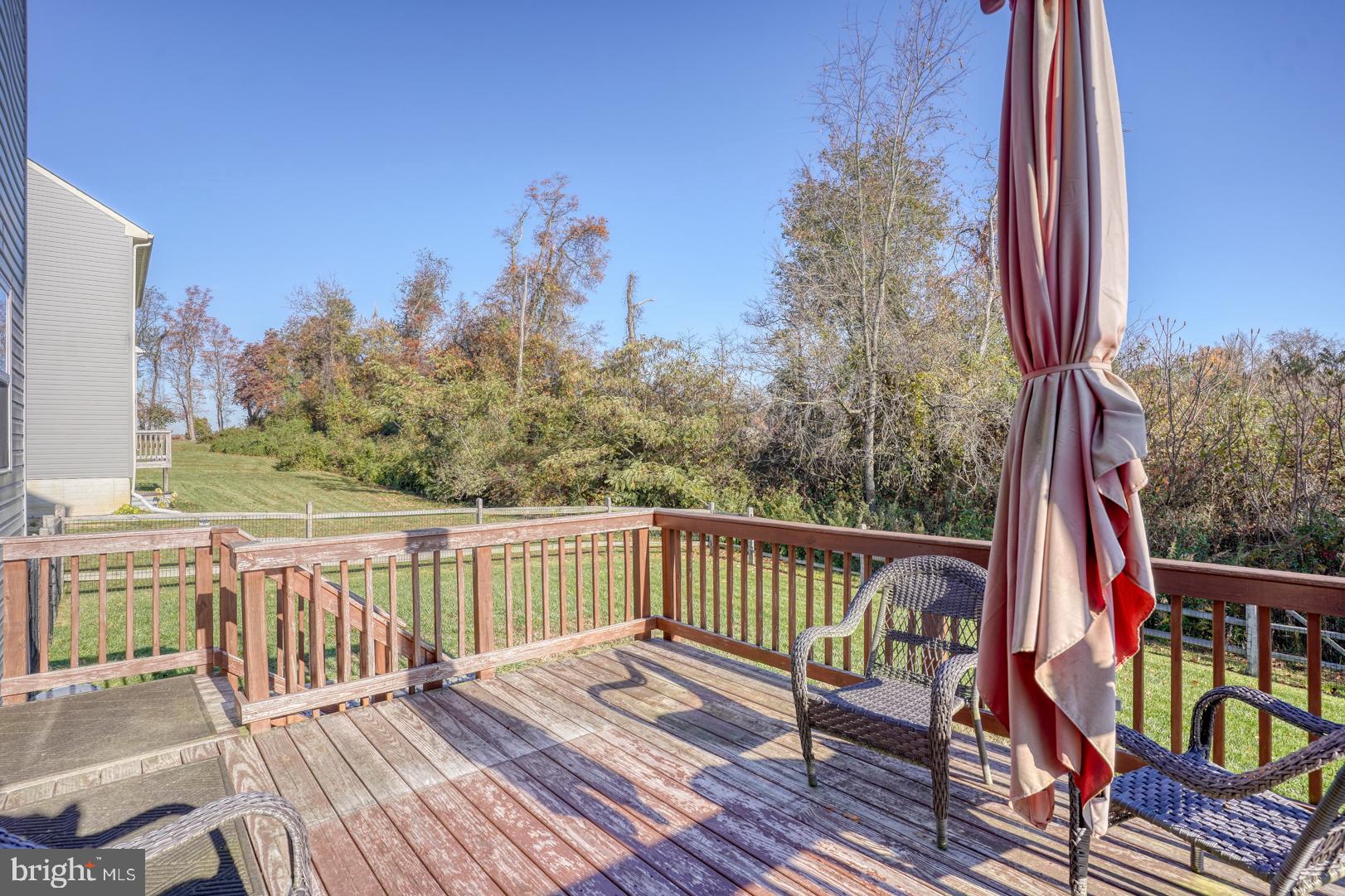 WALNUT HILL - Residential