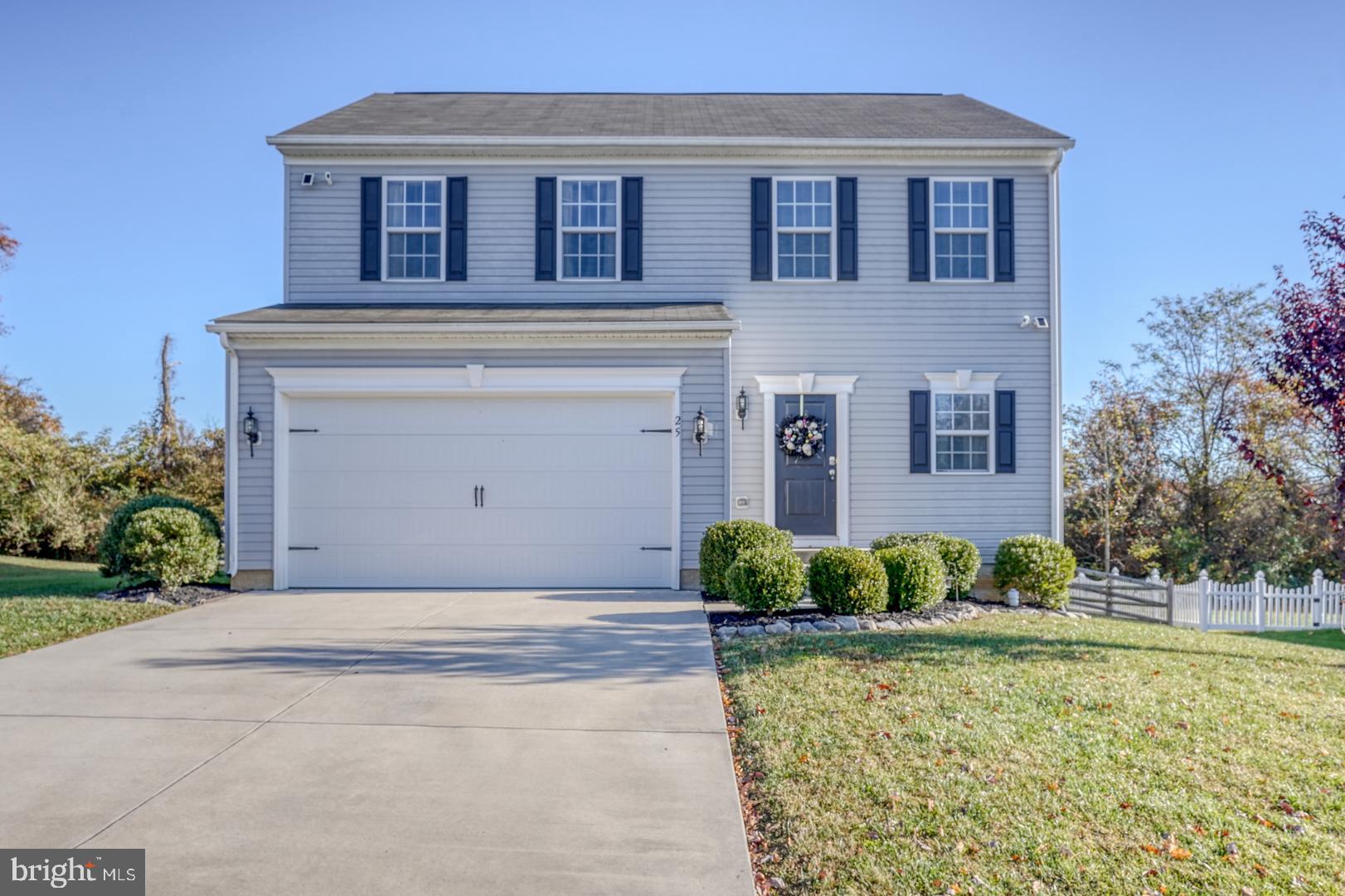 WALNUT HILL - Residential