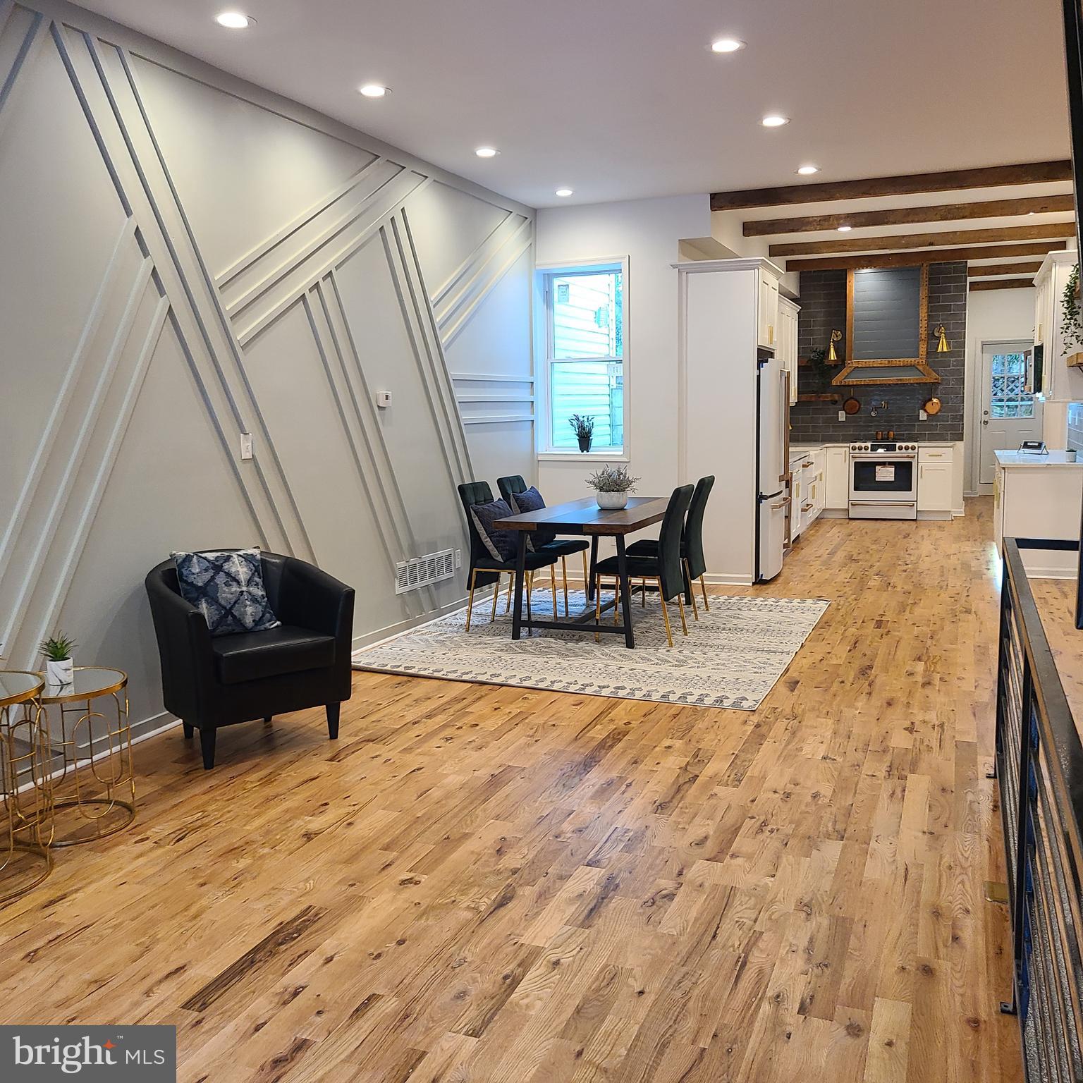 BELLA VISTA - Residential