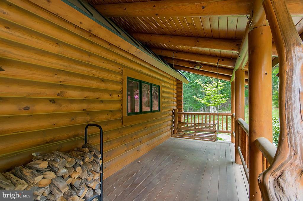 ROUND TOP ESTATES - Residential