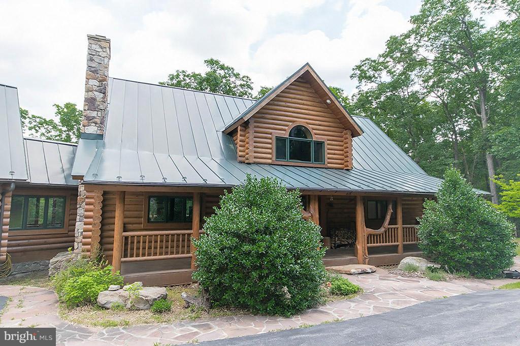 ROUND TOP ESTATES - Residential