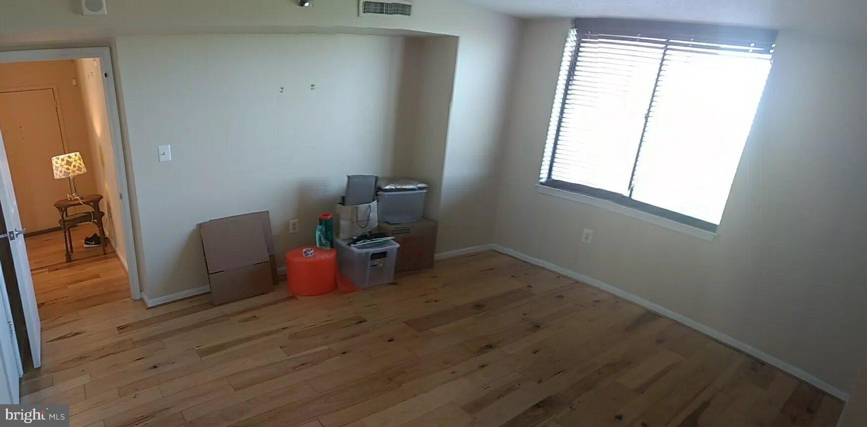 GROSVENOR PARK - Residential Lease