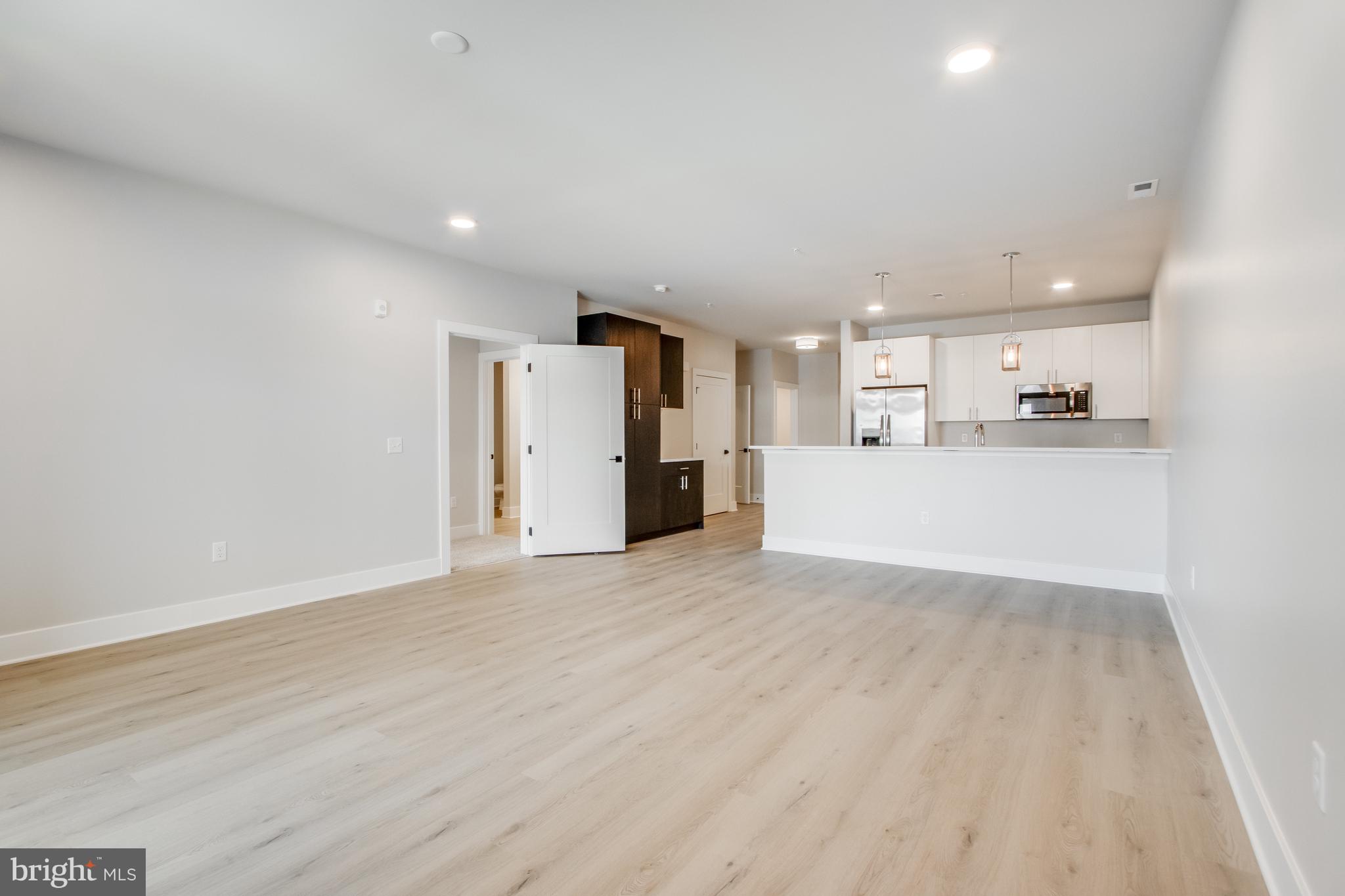 FLATS AT COASTAL STATION - Residential