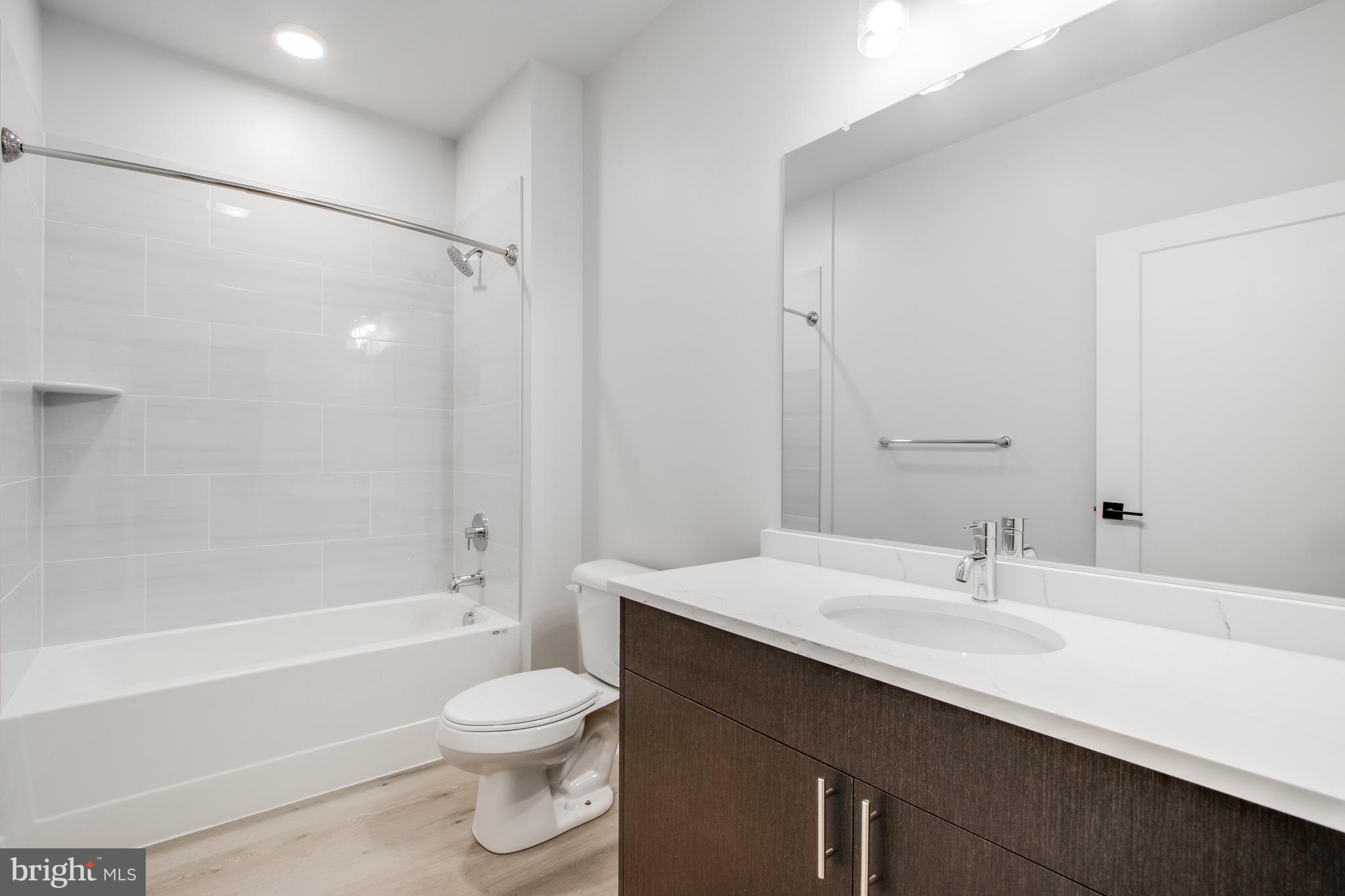 FLATS AT COASTAL STATION - Residential