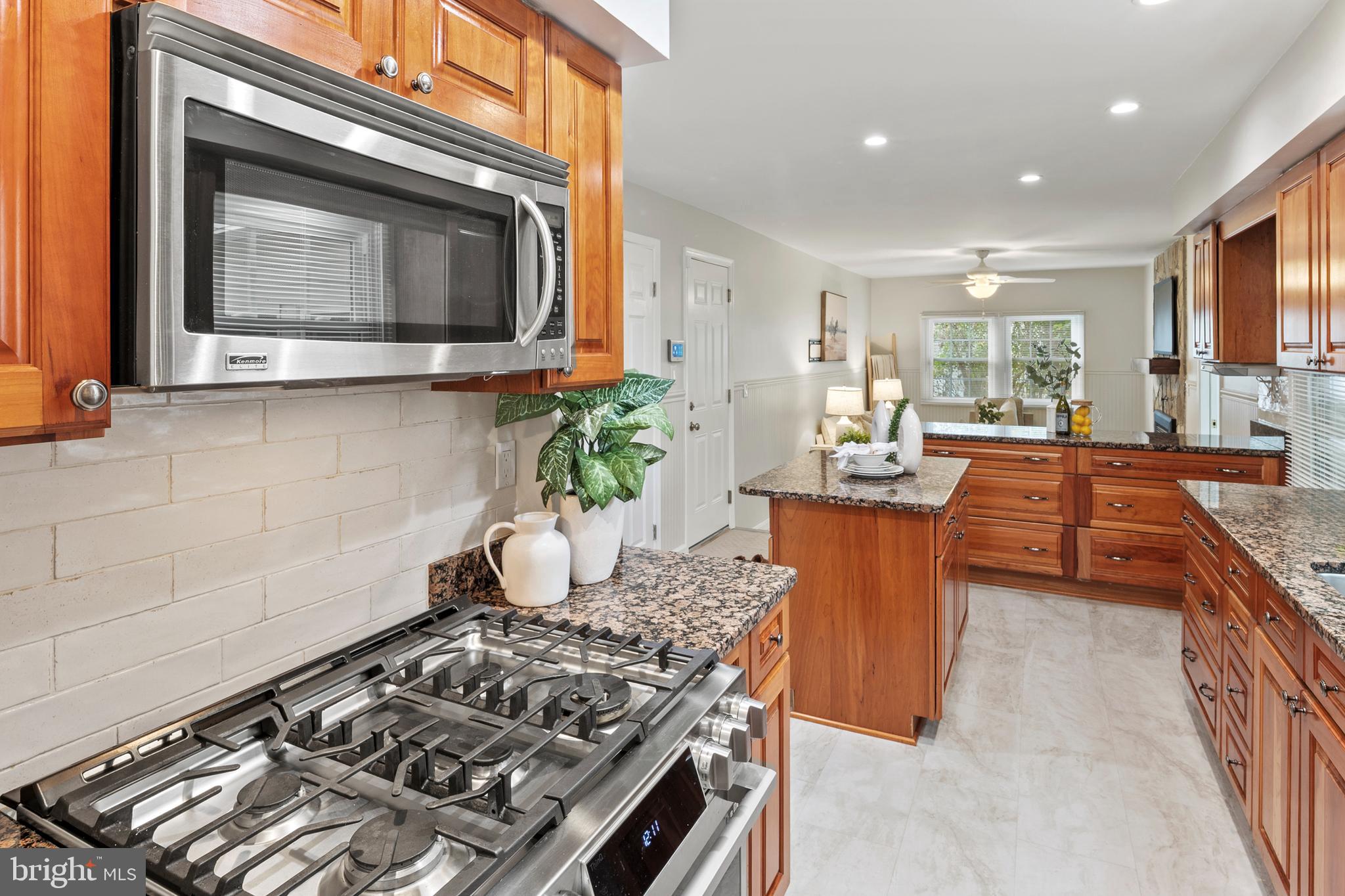 VILLAGE OF HARPERS CHOICE - Residential