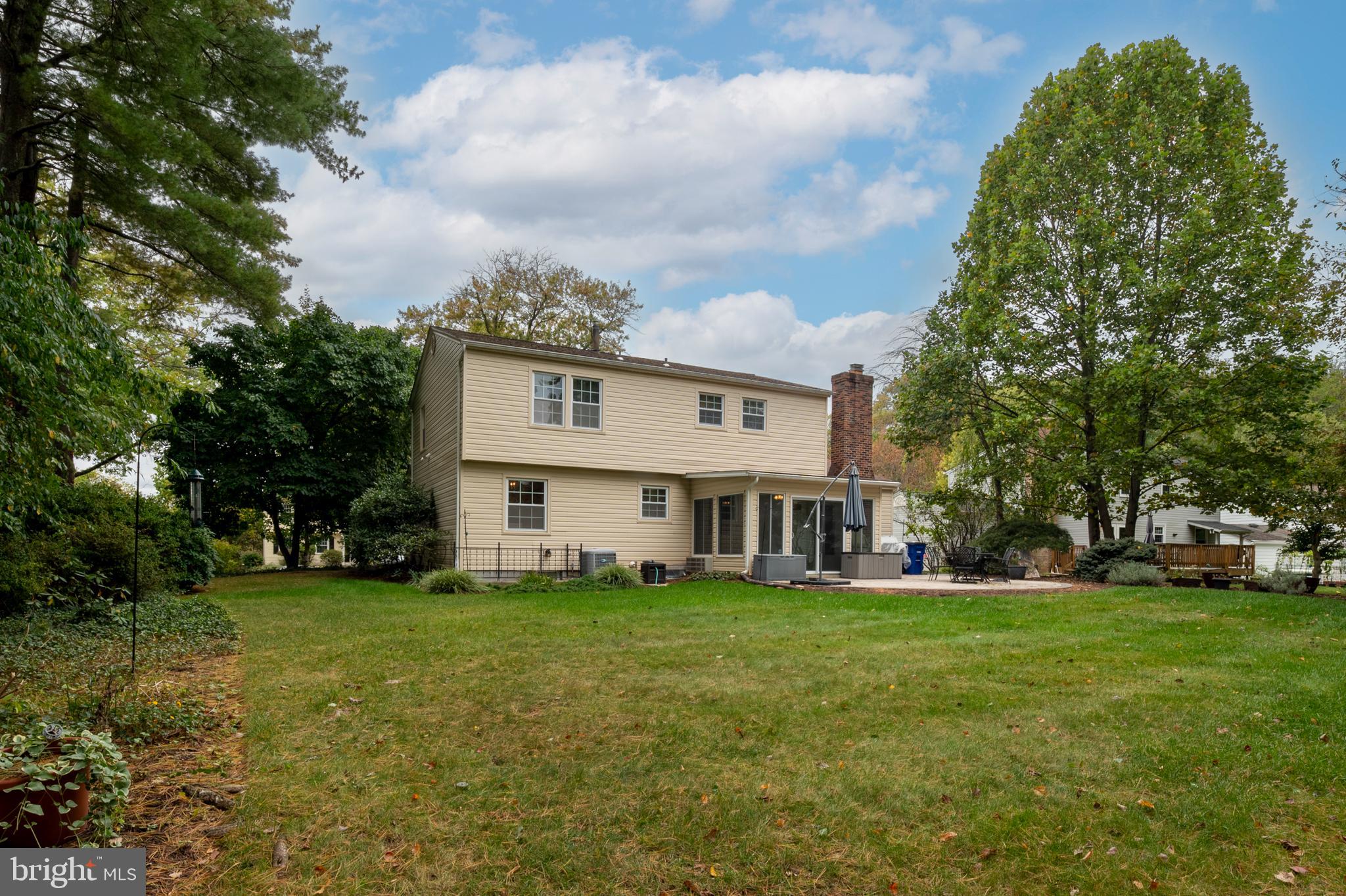 VILLAGE OF HARPERS CHOICE - Residential