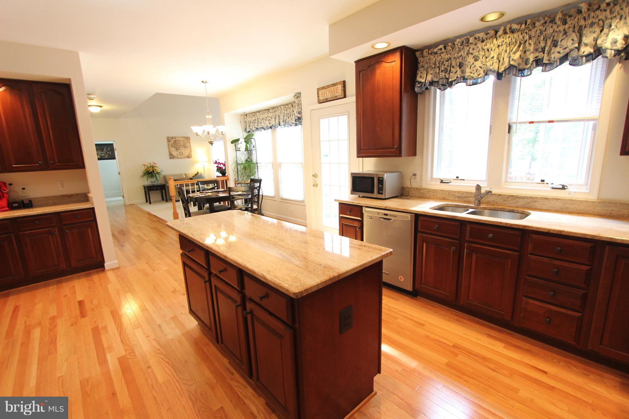 SOUTH RIDING - Residential