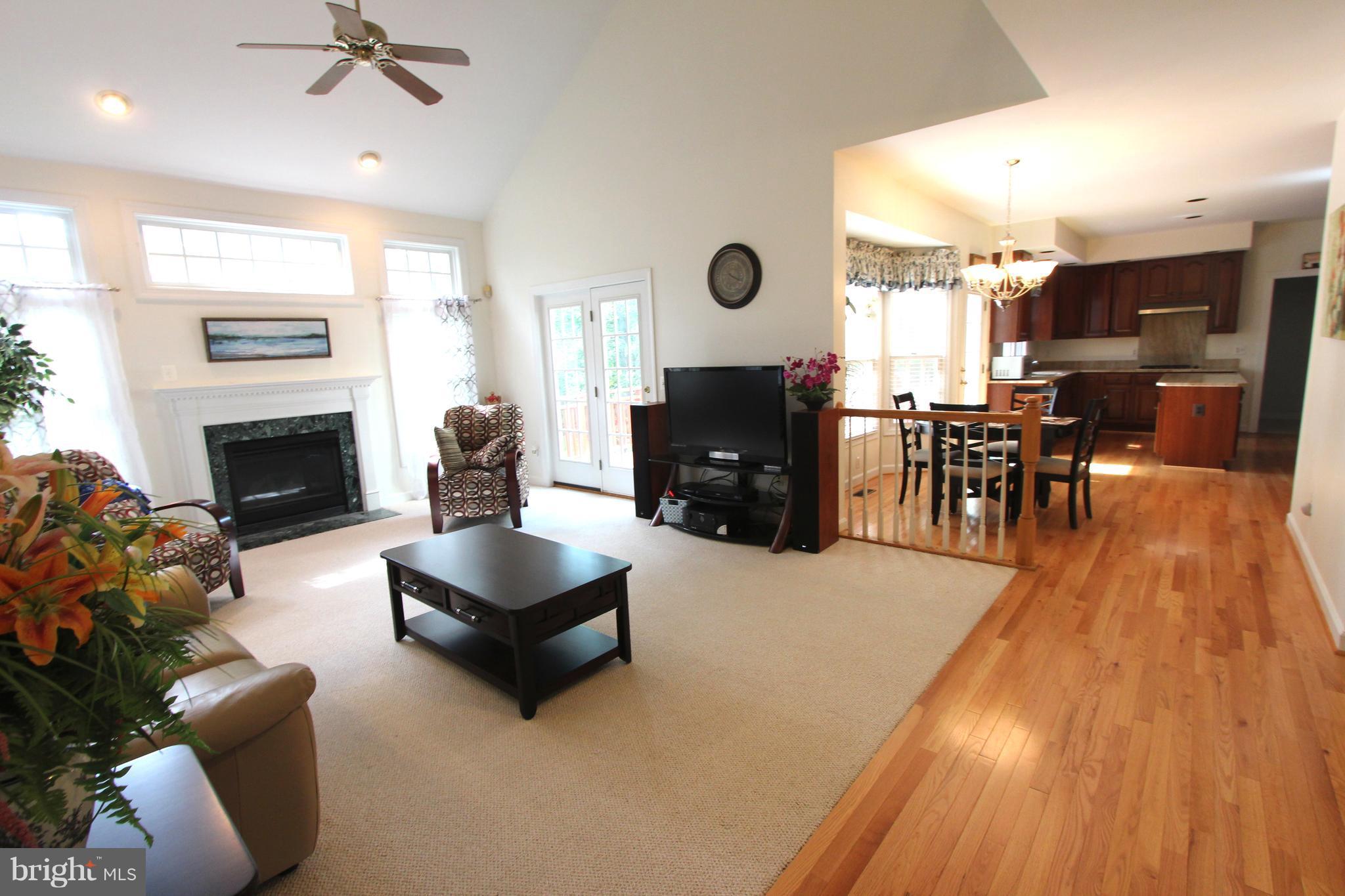 SOUTH RIDING - Residential