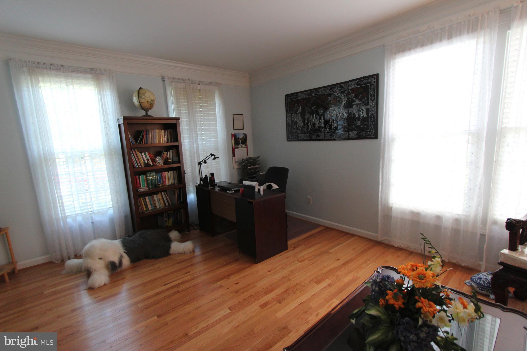 SOUTH RIDING - Residential