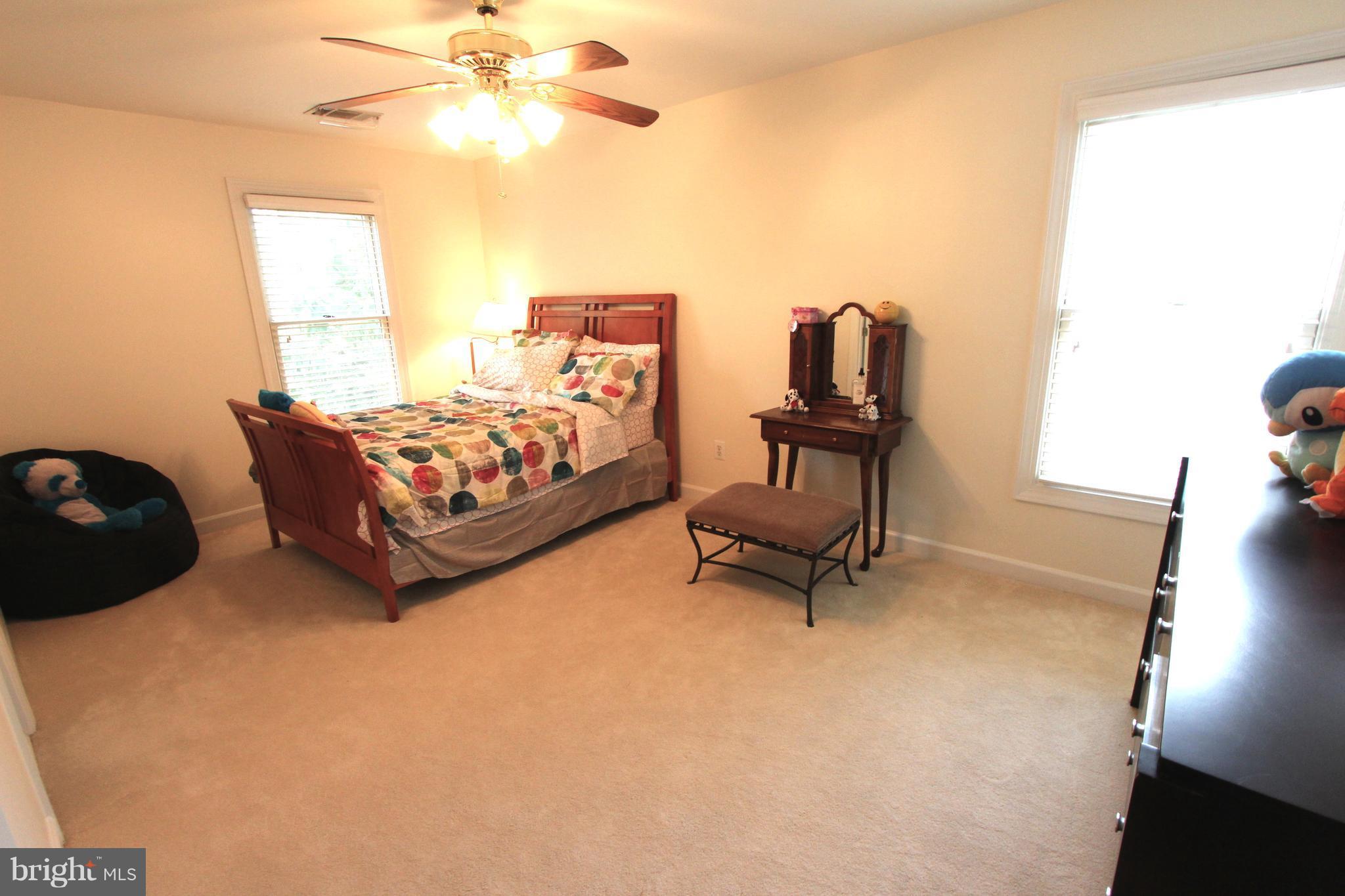 SOUTH RIDING - Residential