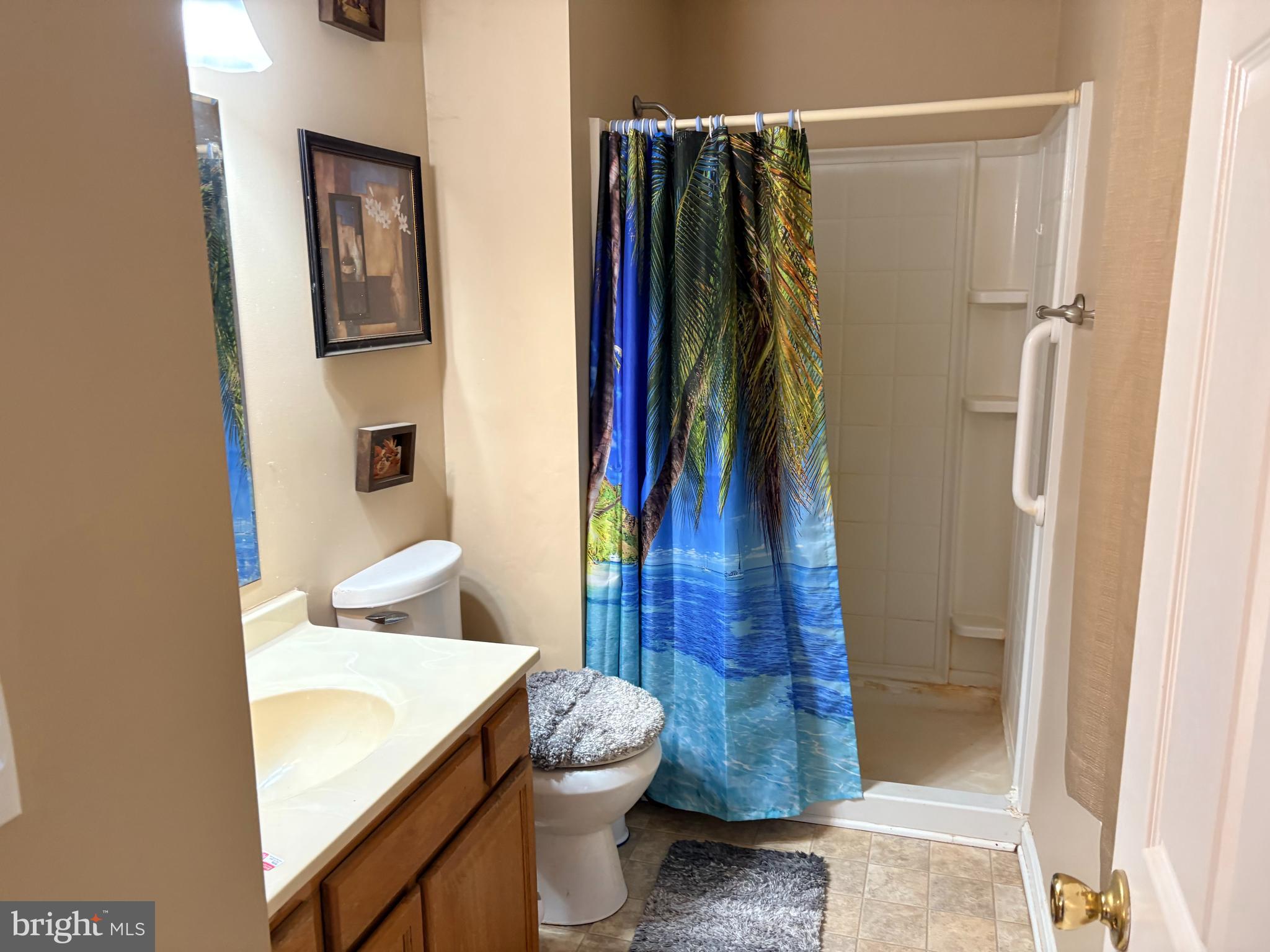 CHESTER HARBOR - Residential