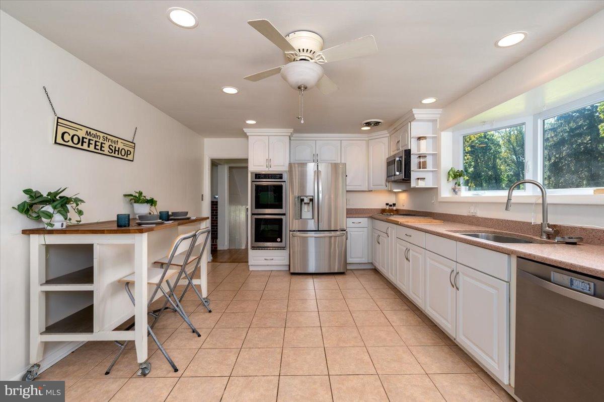 HERNWOOD HEIGHTS - Residential