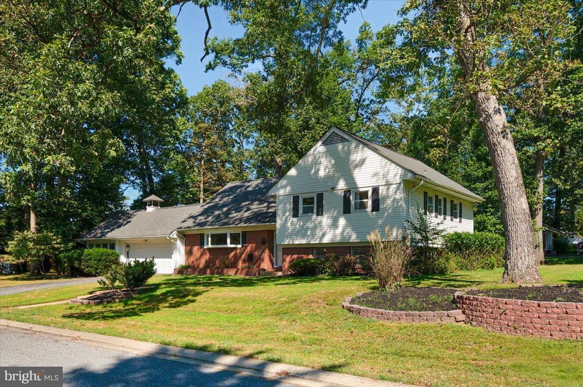 HERNWOOD HEIGHTS - Residential