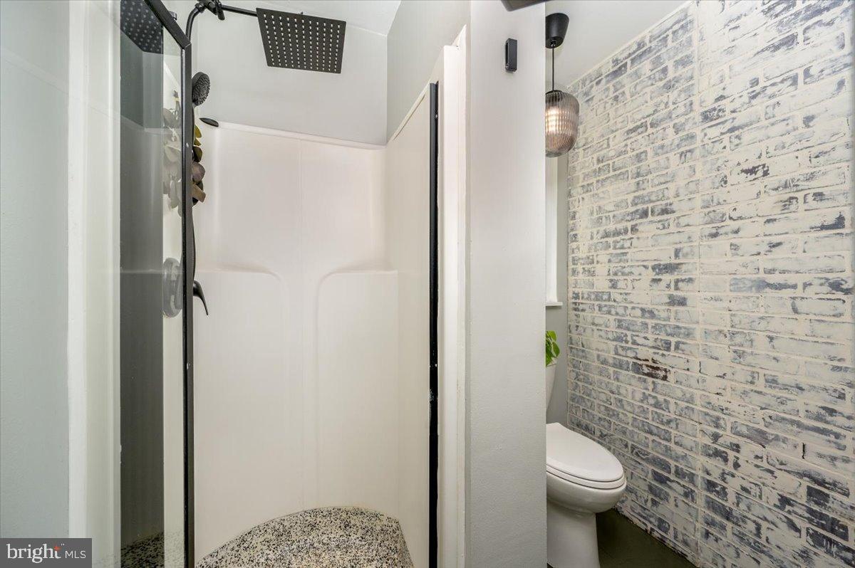 HERNWOOD HEIGHTS - Residential