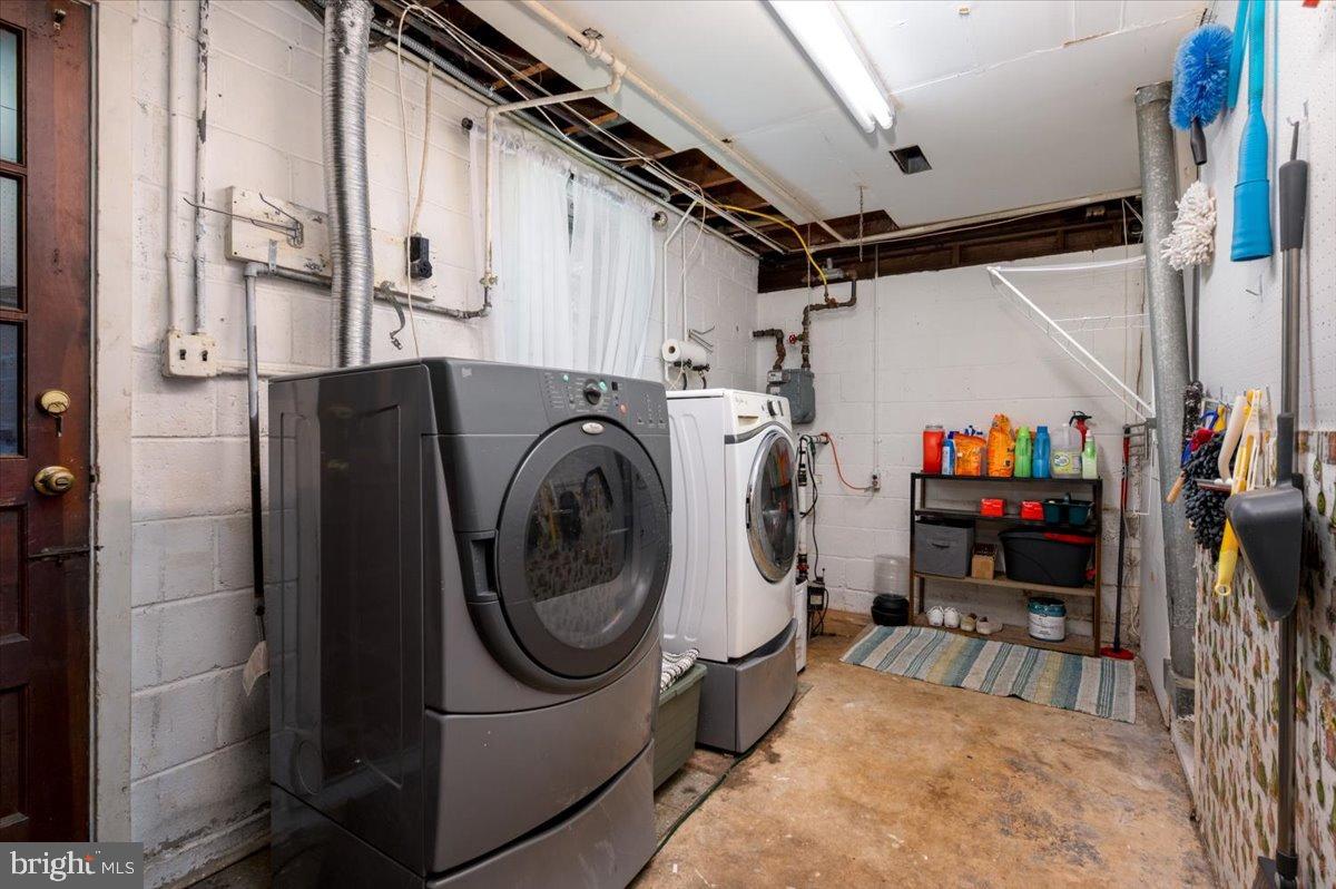 HERNWOOD HEIGHTS - Residential