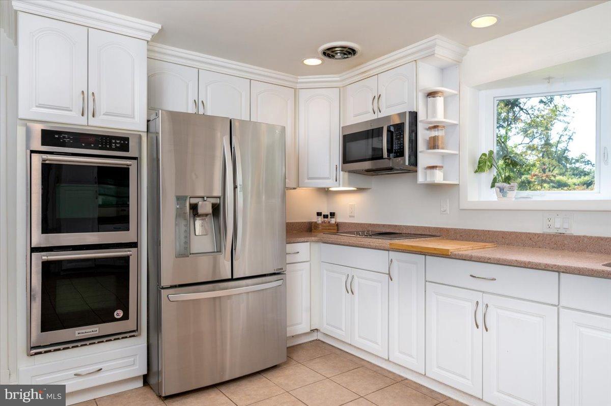 HERNWOOD HEIGHTS - Residential