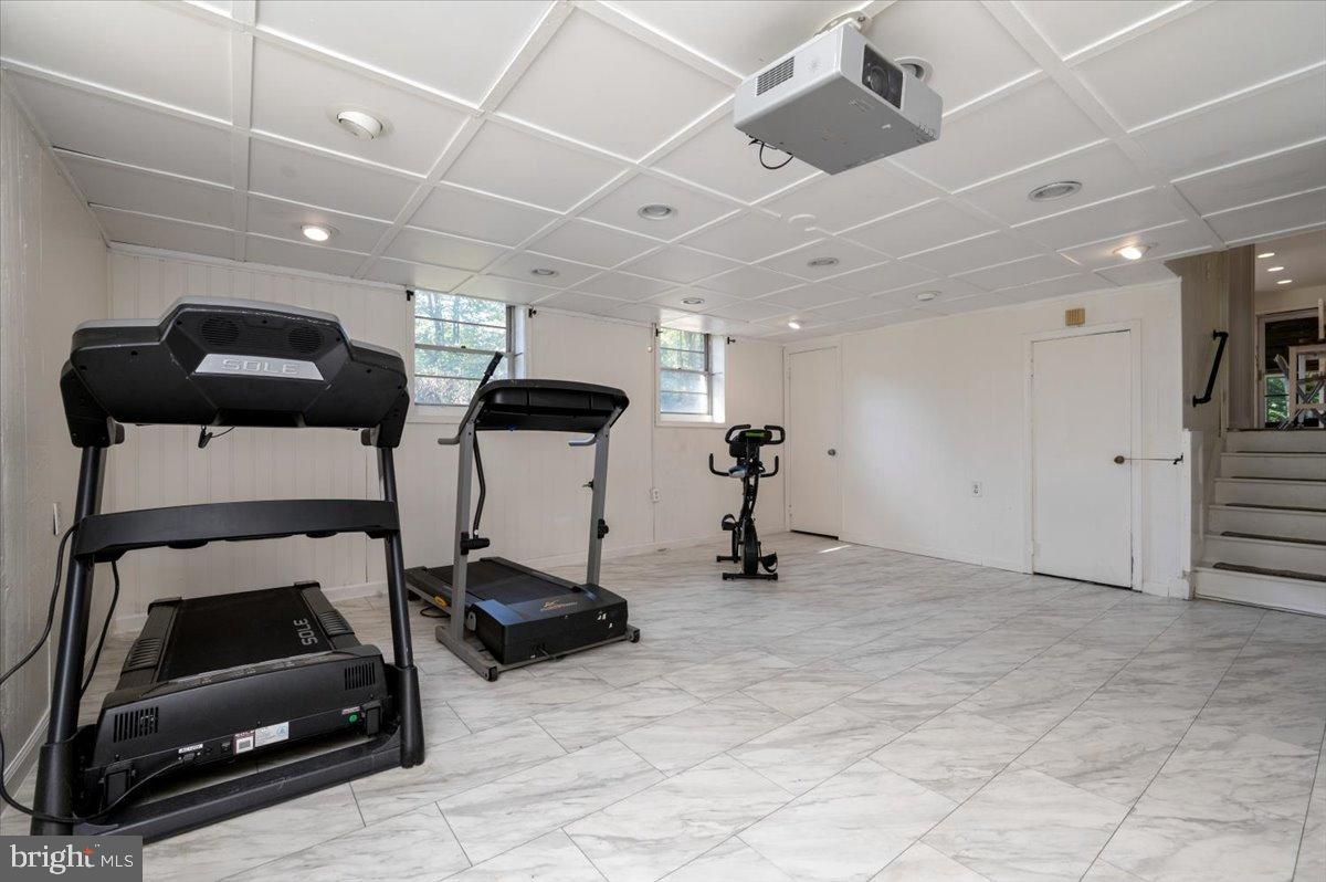 HERNWOOD HEIGHTS - Residential