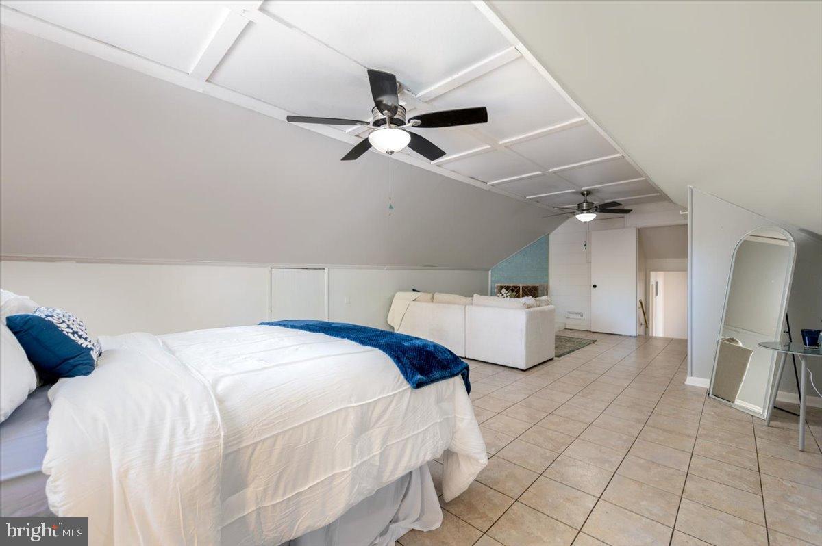 HERNWOOD HEIGHTS - Residential