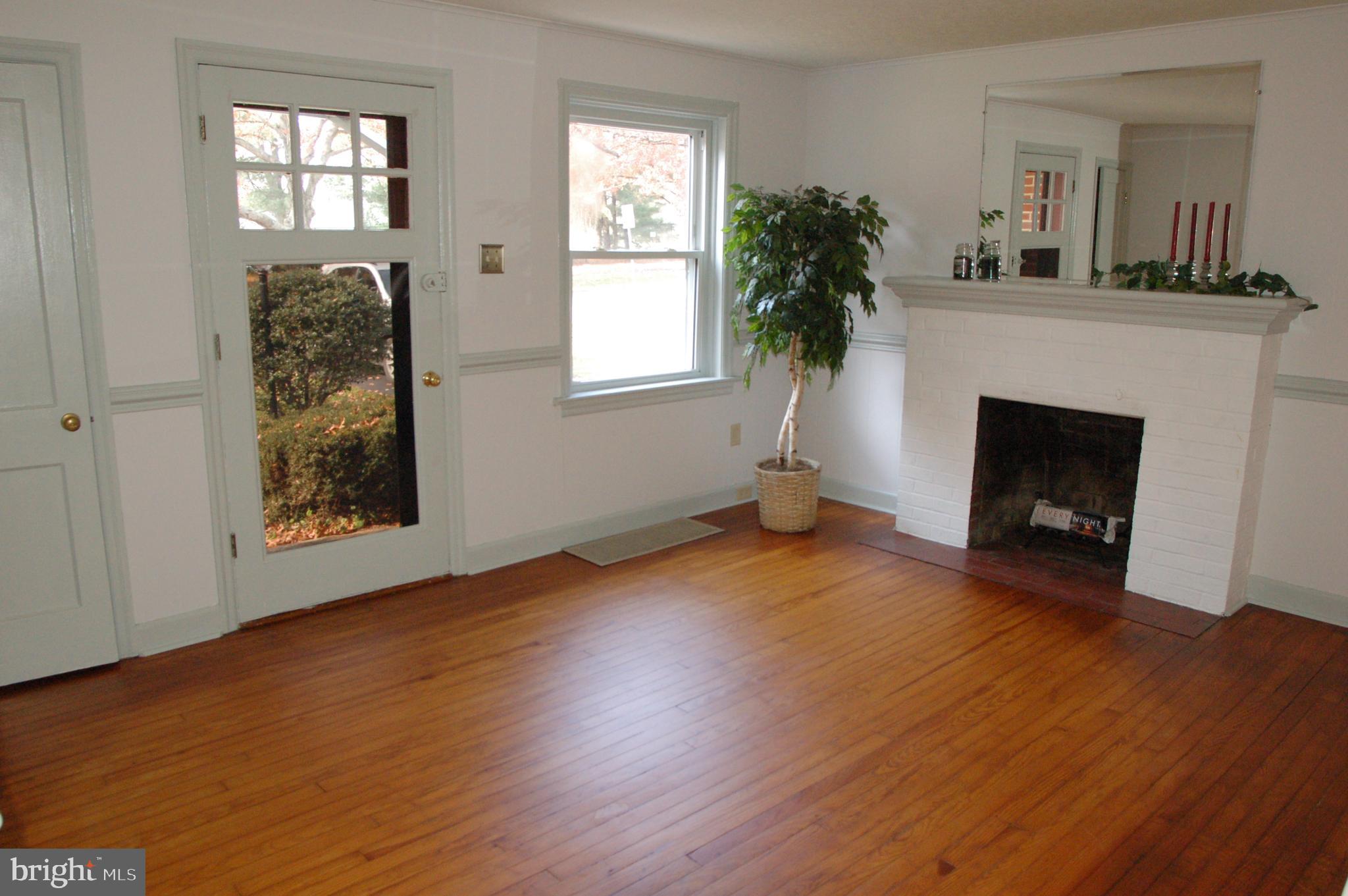 MANOR RIDGE - Residential