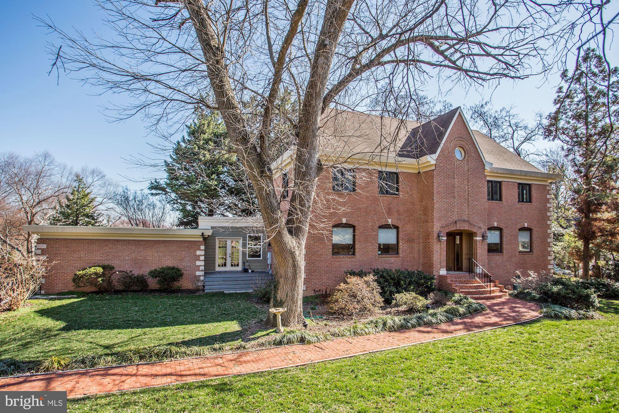 Large luxury detached home with over 6,000 sq. ft. on nearly 1/2 acre. 4 BRs, 4.5 BAs, 2-car attached 2-car garage. Also for rent furnished for $8500/mo. Available July 15, for 24-36 months. Owners reserve the right to retain one room in lower level for storage.