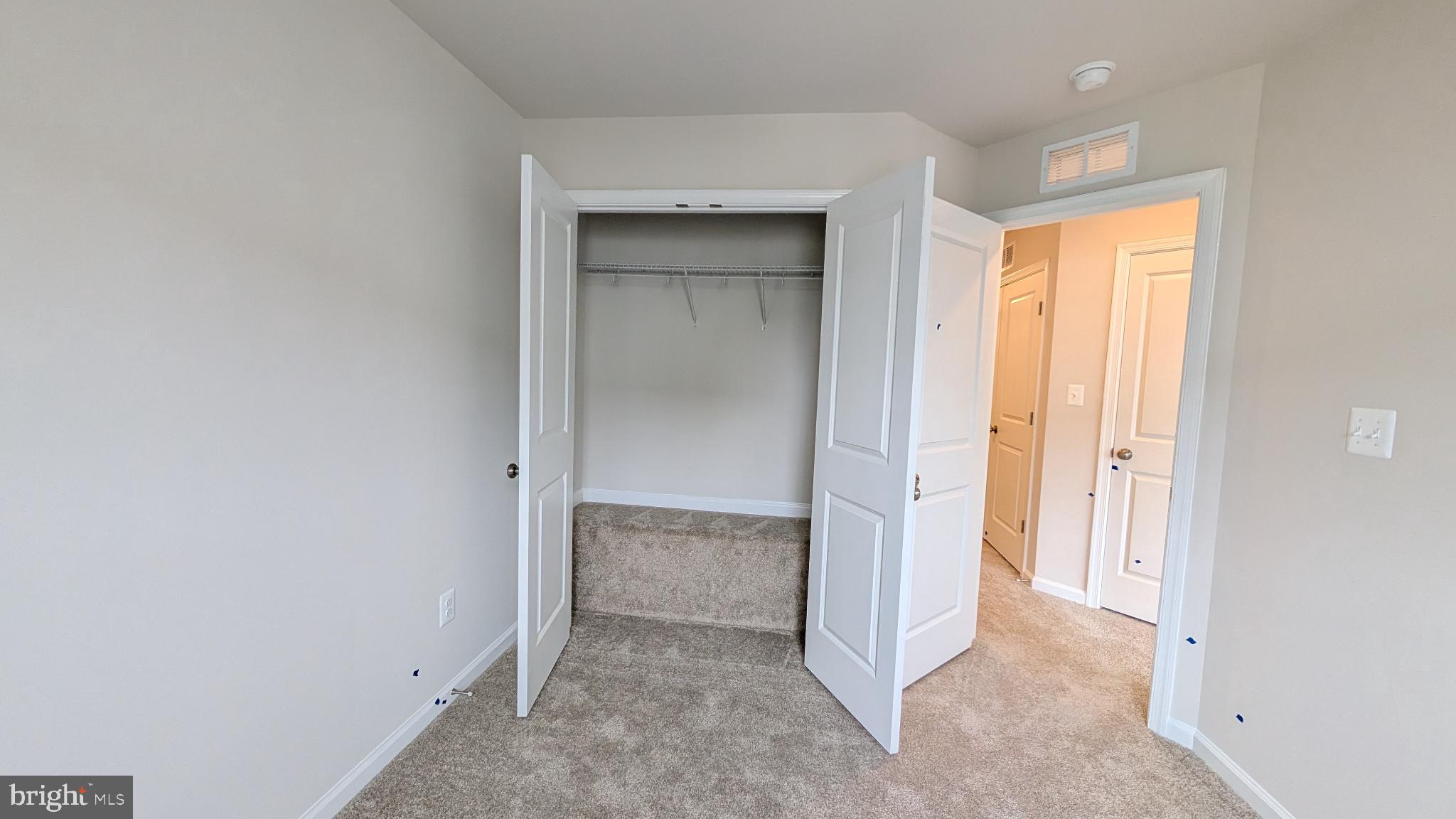 RED CLOVER MEADOWS - Residential Lease