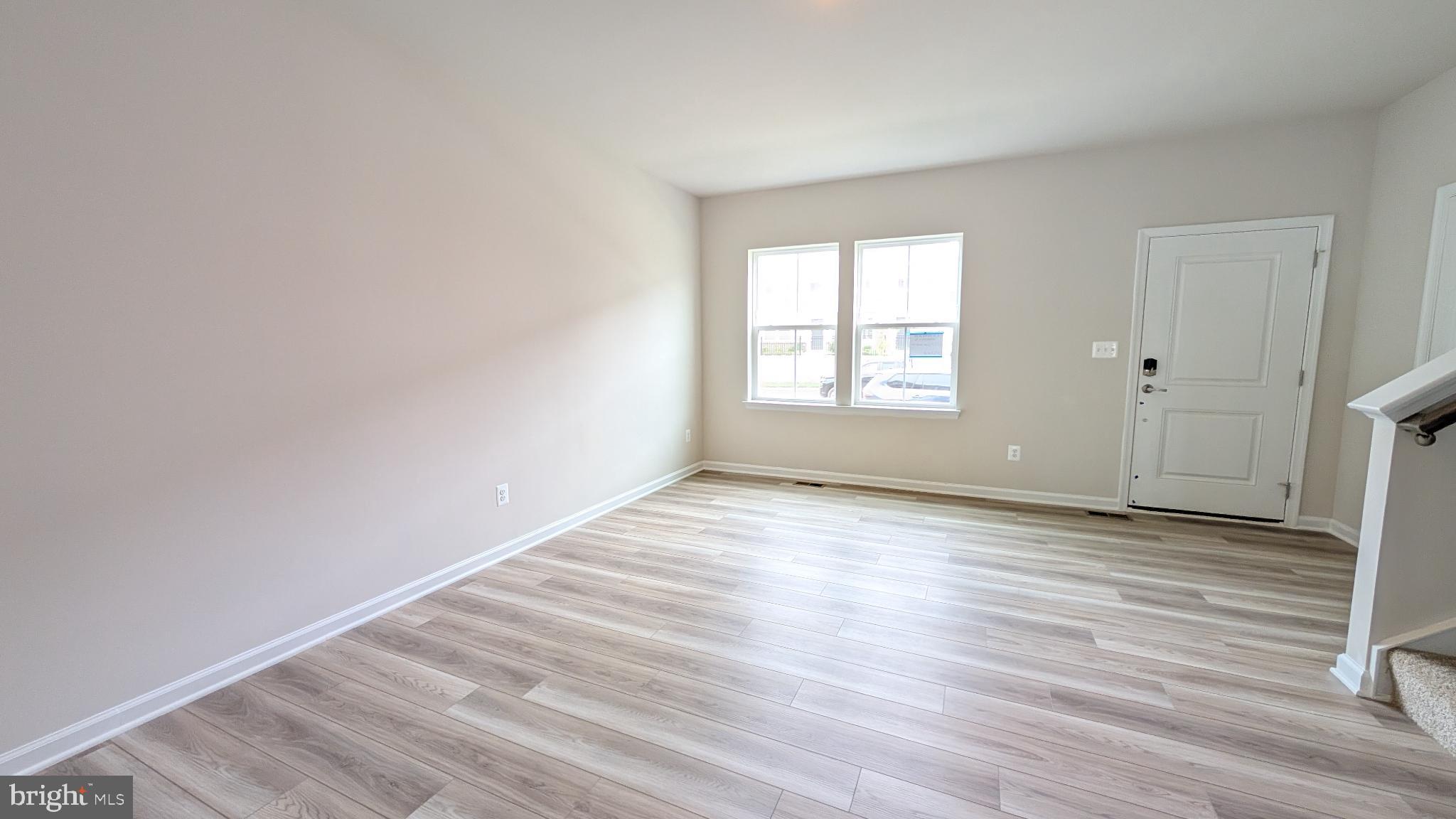 RED CLOVER MEADOWS - Residential Lease