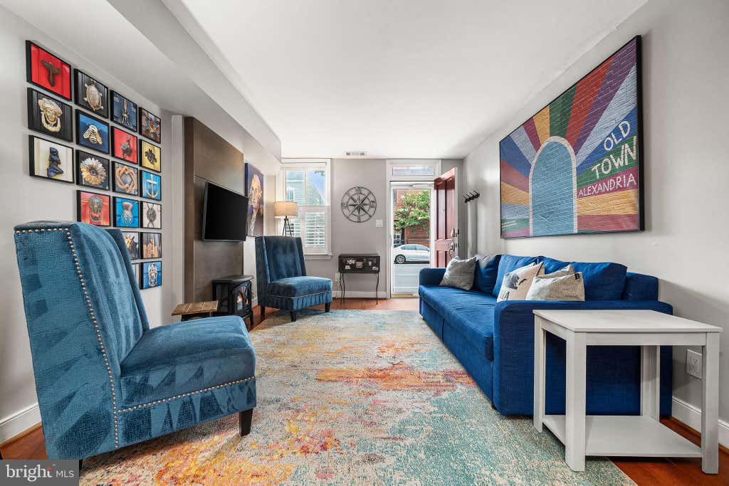Photo of 525 N Patrick Street, ALEXANDRIA, VA 22314 (MLS # VAAX2064696)