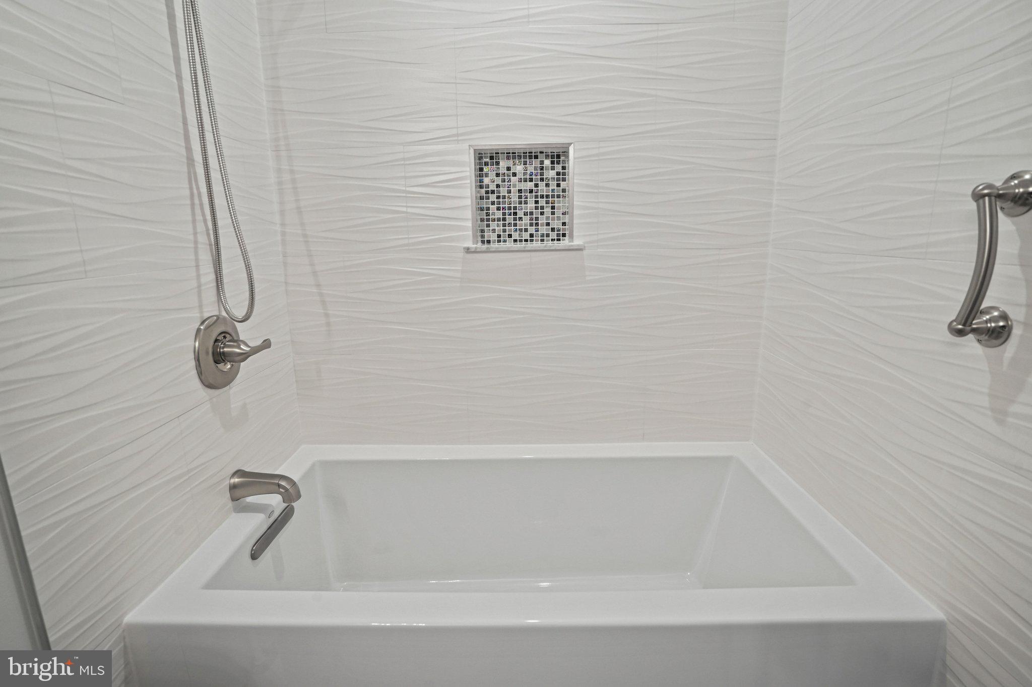 WATSONS GLEN - Residential