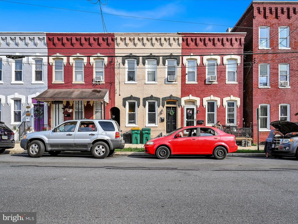 Photo of 616 Walnut Street, Columbia, PA 17512 (MLS # PALA2055012)