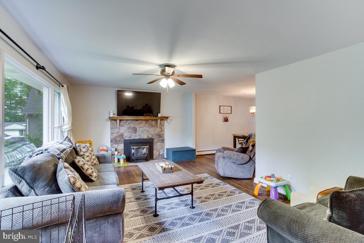 TOWN CREEK - Residential