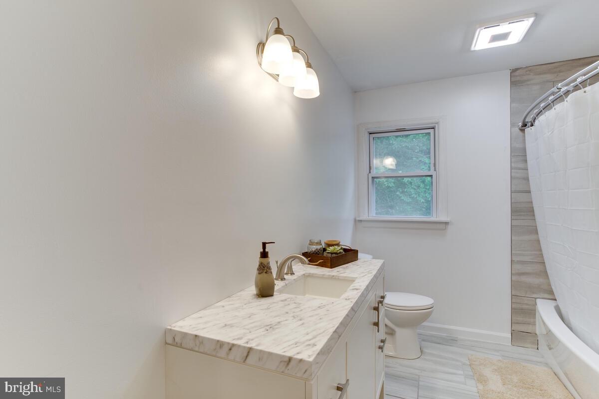 TOWN CREEK - Residential