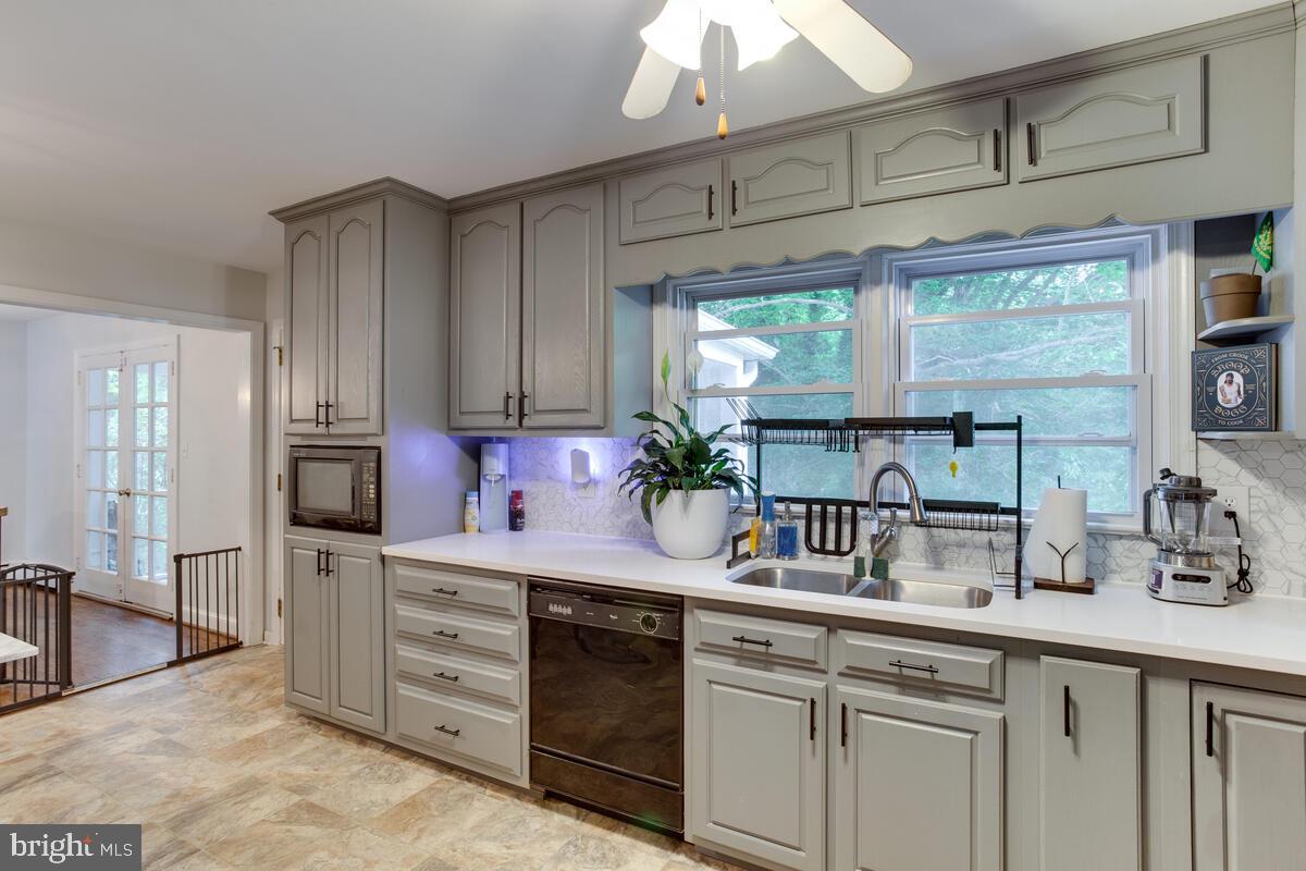 TOWN CREEK - Residential