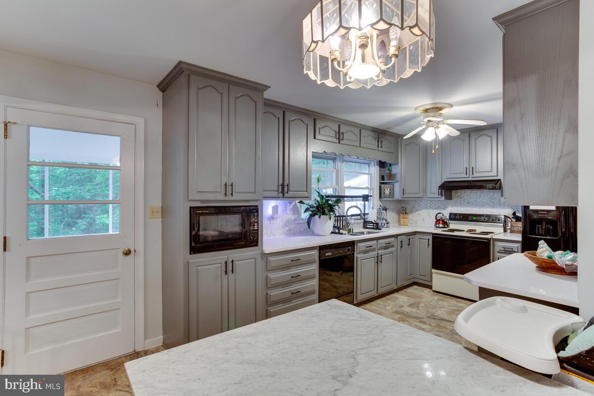 TOWN CREEK - Residential