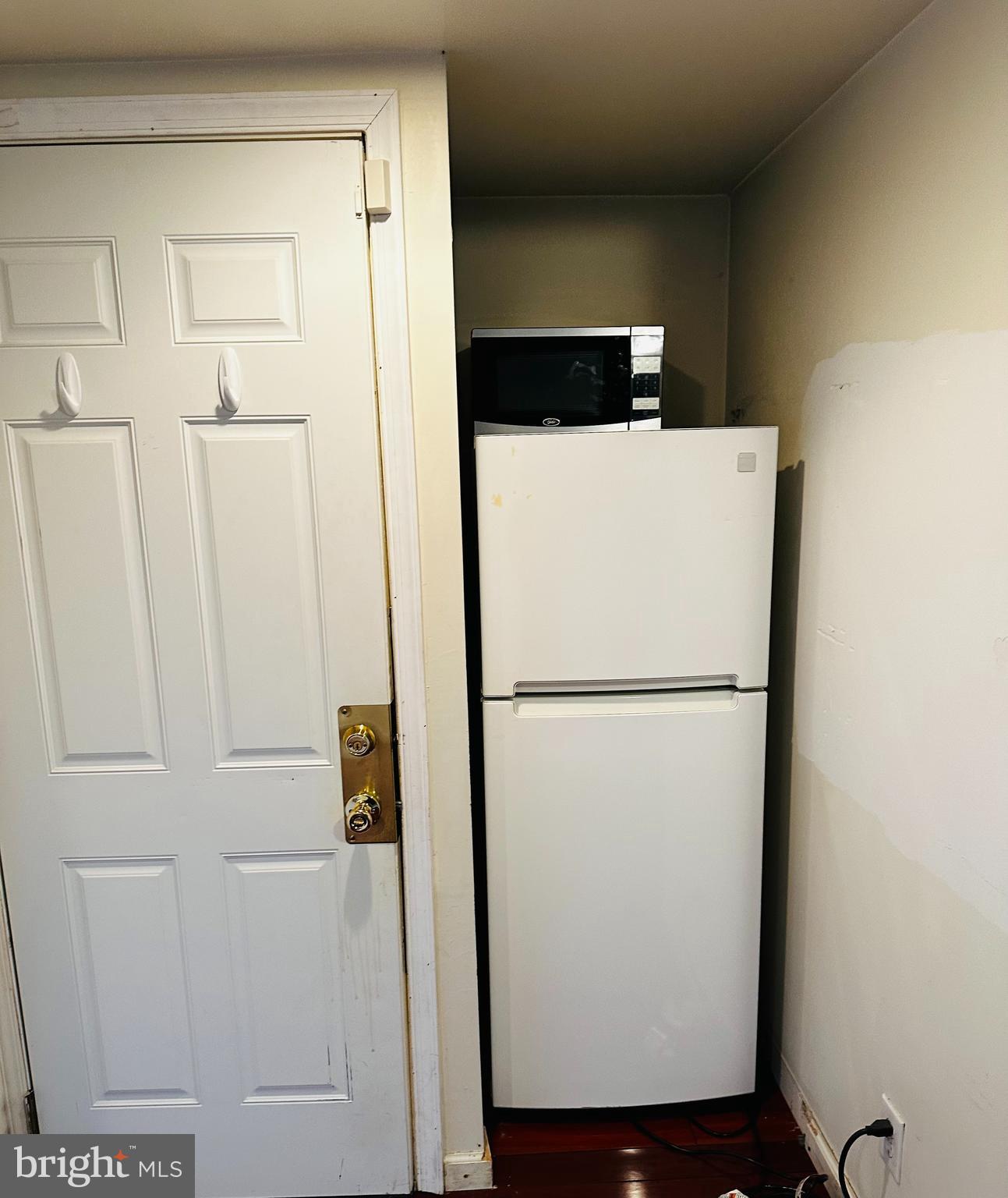 GRADUATE HOSPITAL - Residential Lease