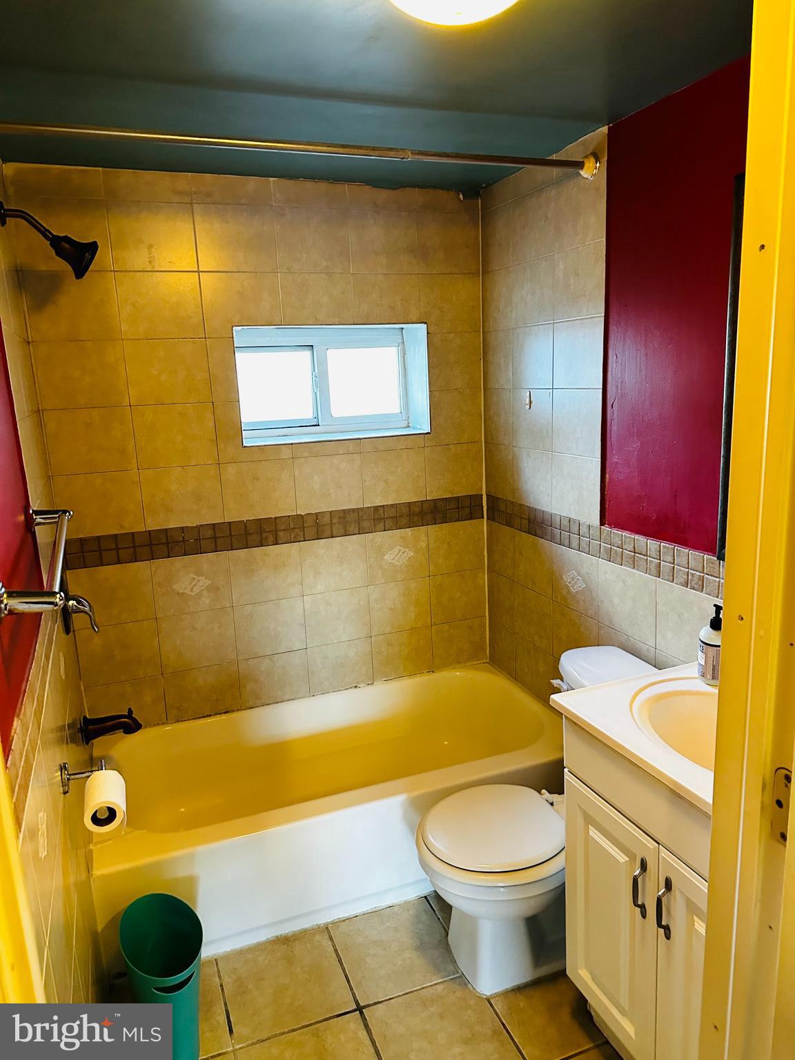 GRADUATE HOSPITAL - Residential Lease