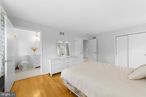 Tiny photo for 14 Harborview Drive, ATLANTIC HIGHLANDS, NJ 07716 (MLS # NJMM2004448)