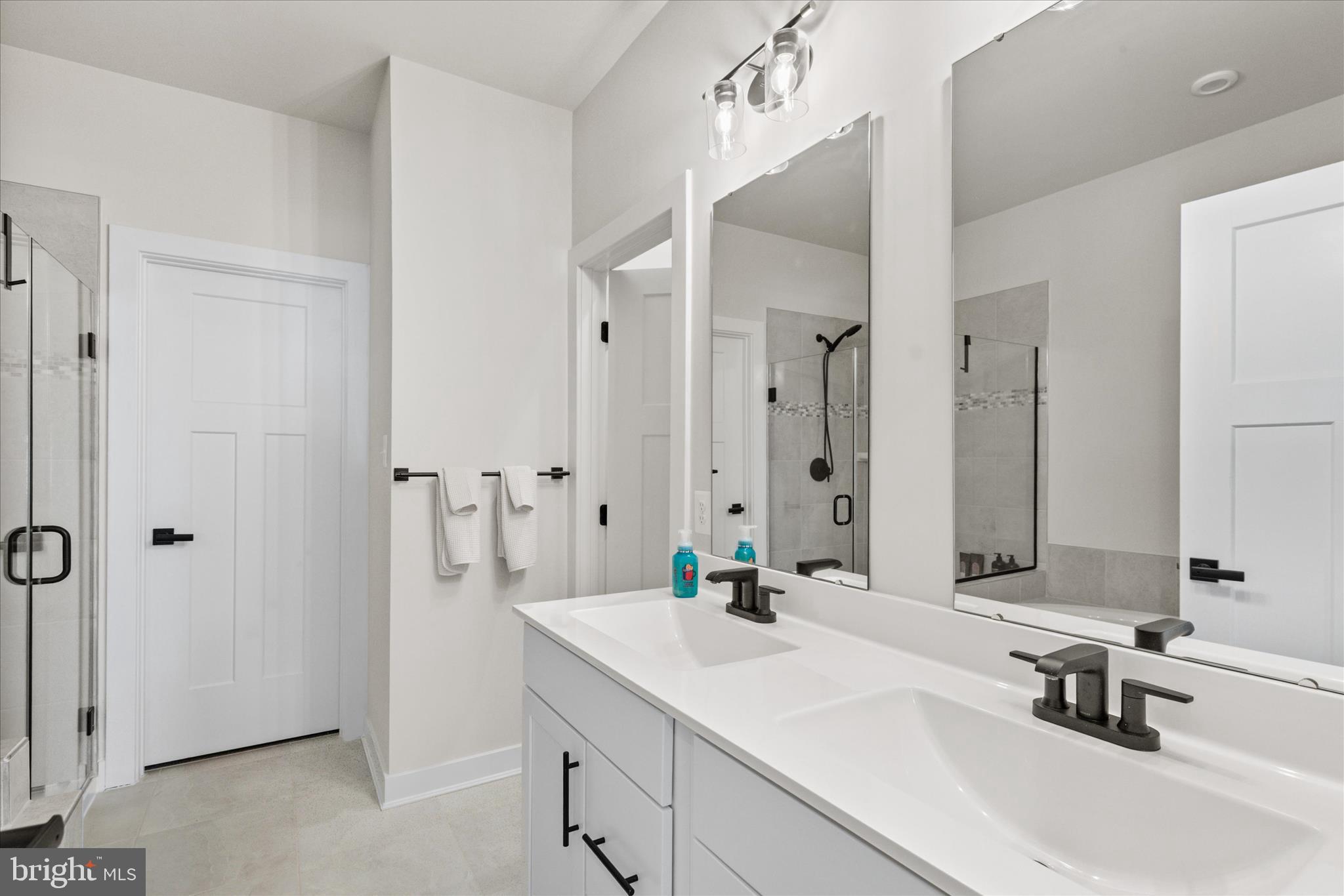 THE LANDINGS - Residential