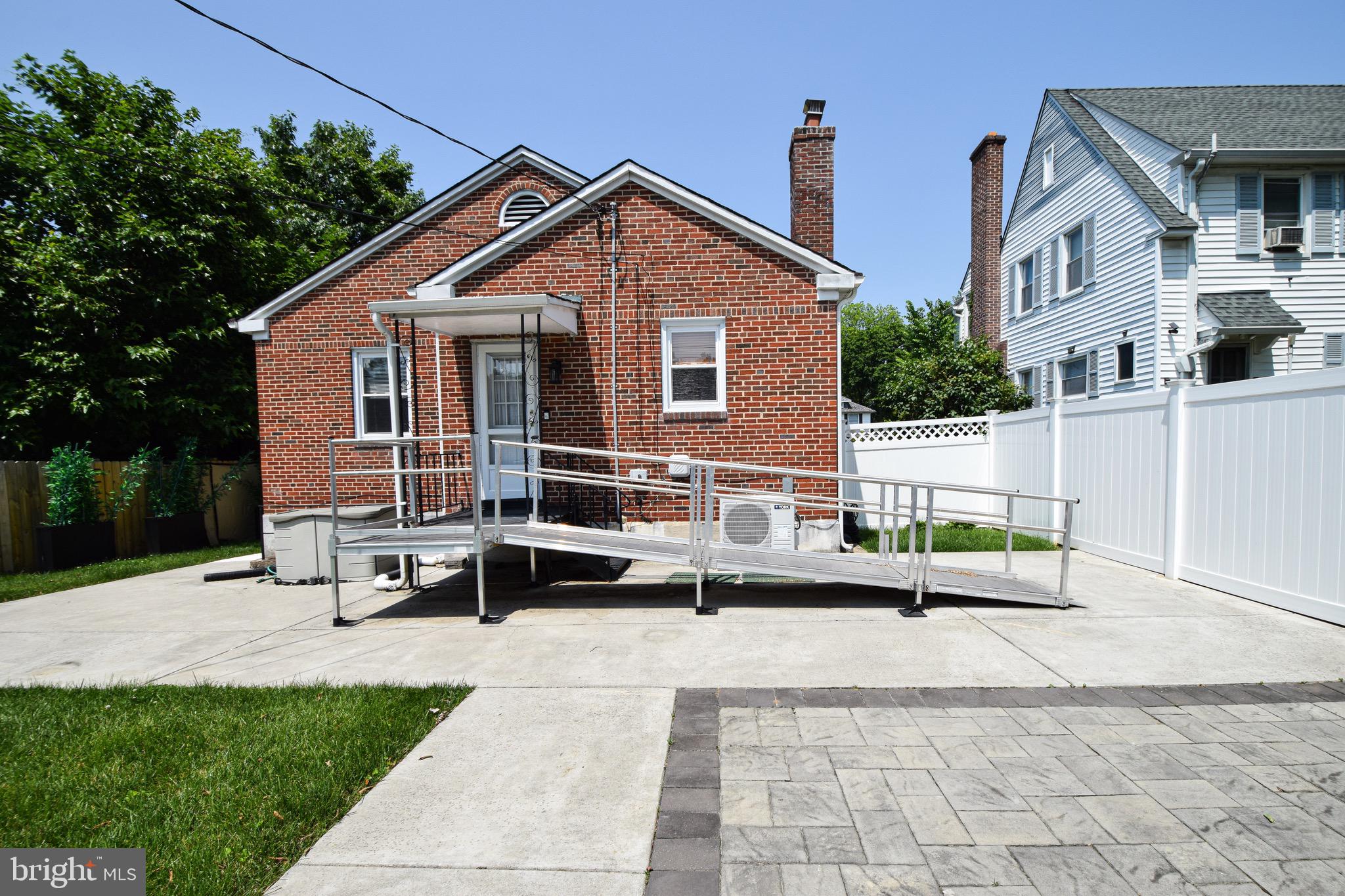 GWYNN OAK - Residential