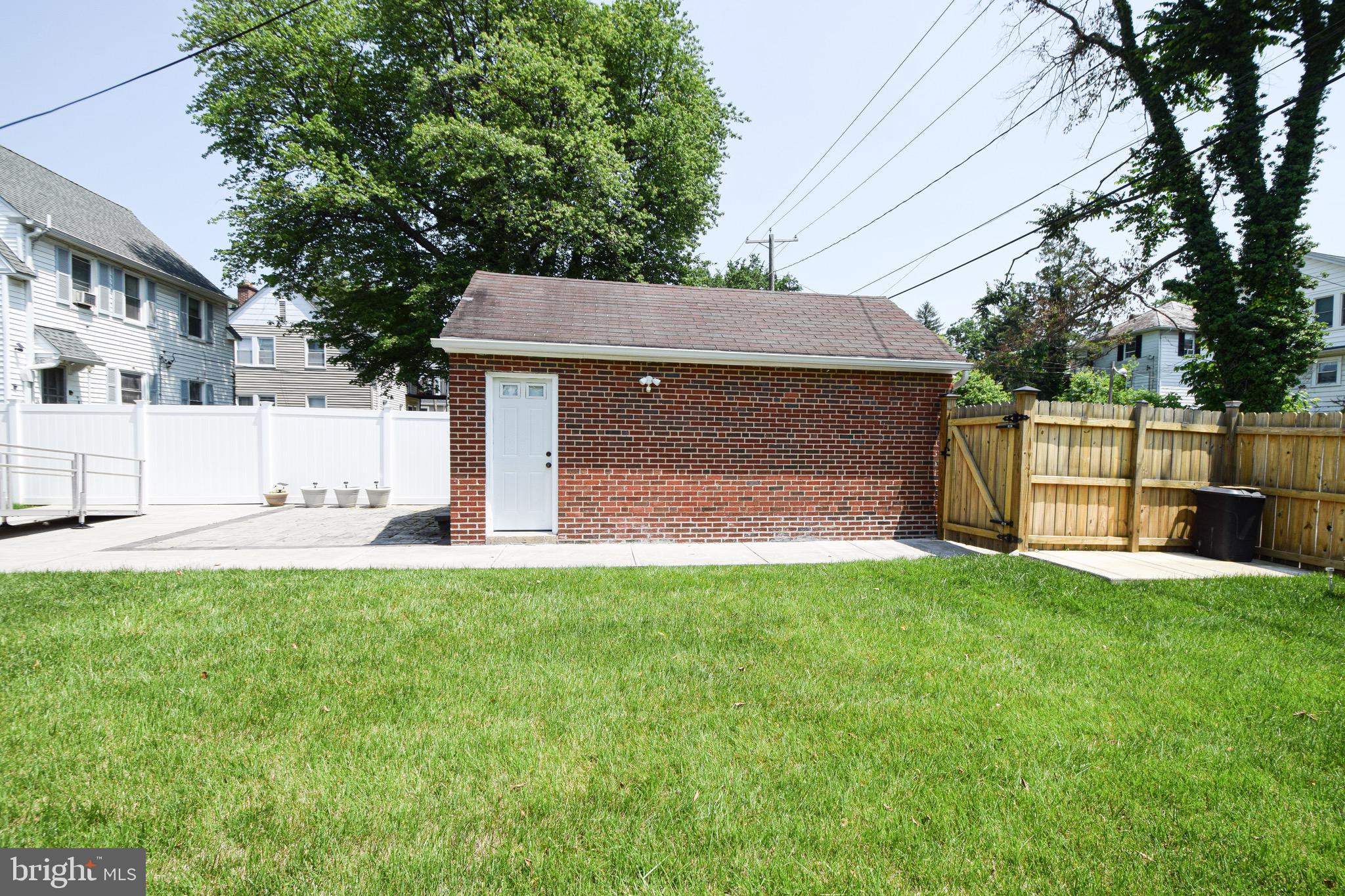 GWYNN OAK - Residential