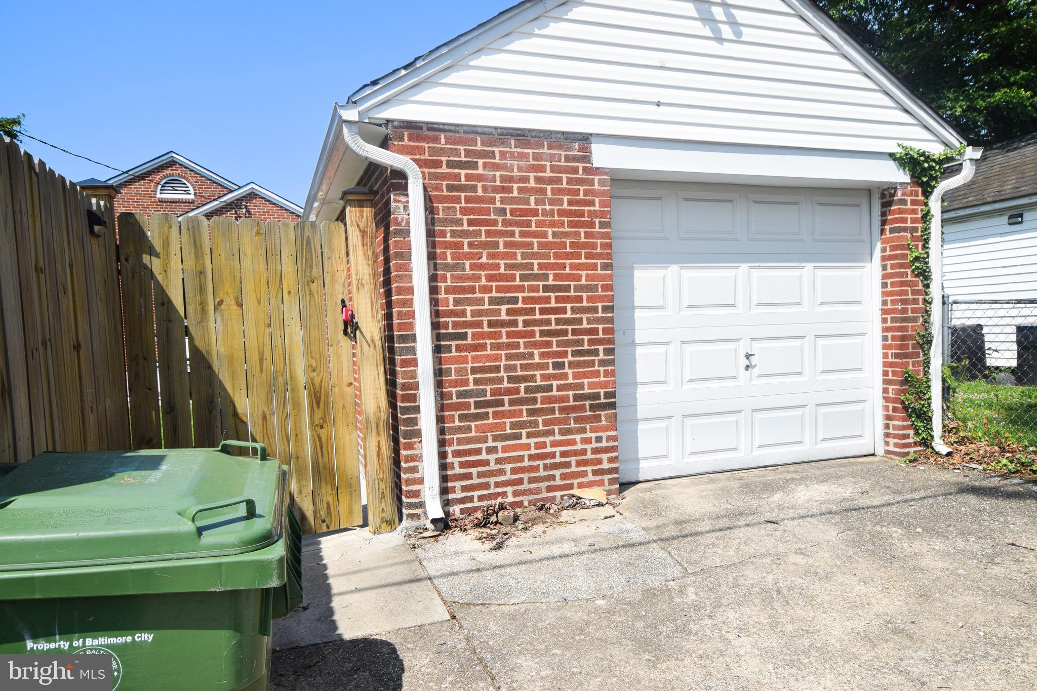 GWYNN OAK - Residential