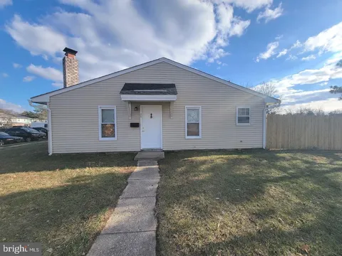 34 Maureen Court, Sicklerville, NJ MLS: NJCD2089350