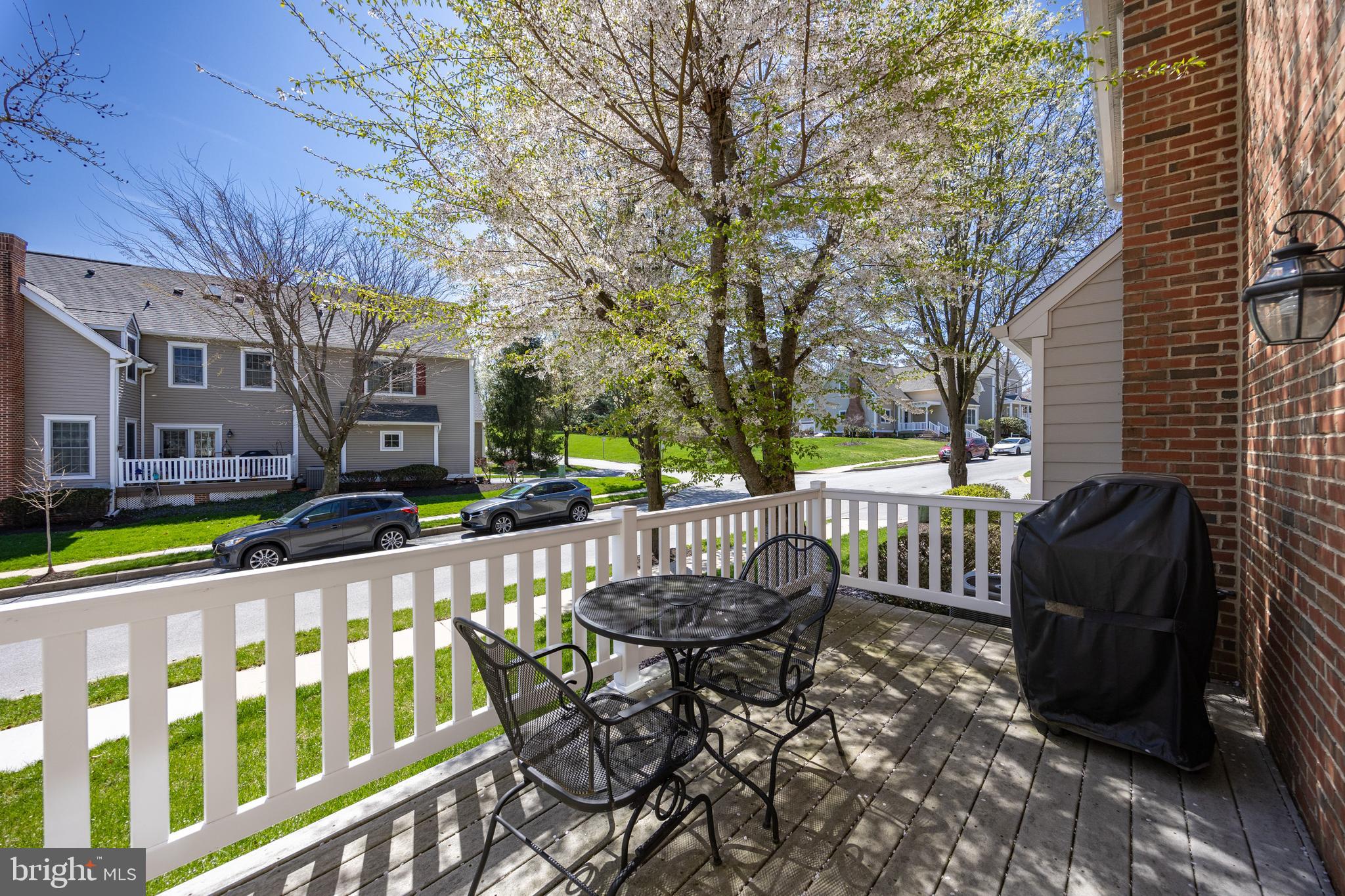 EAGLEVIEW - Residential