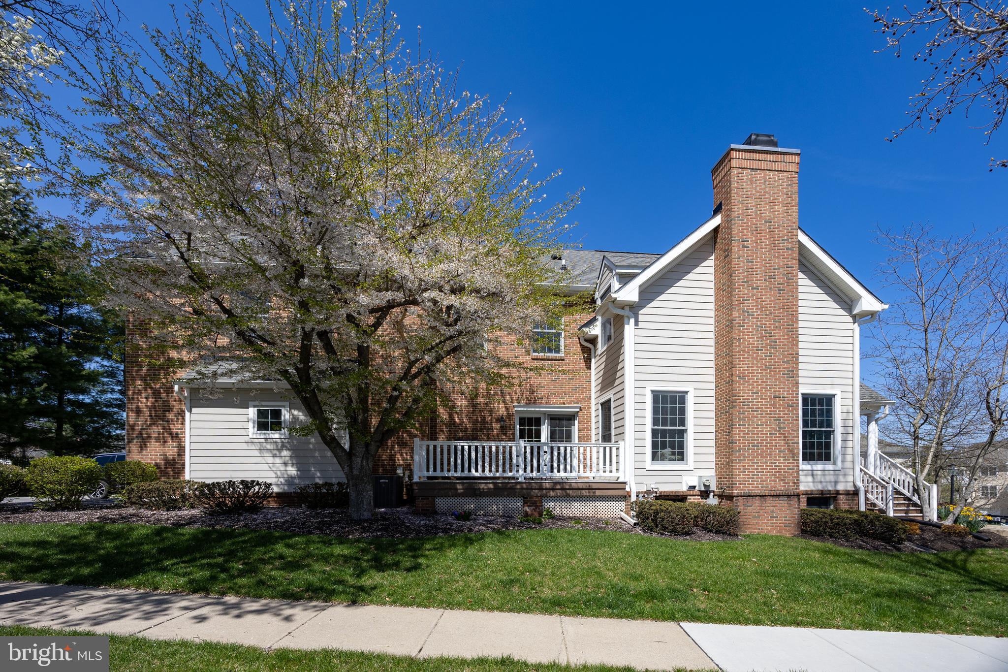 EAGLEVIEW - Residential