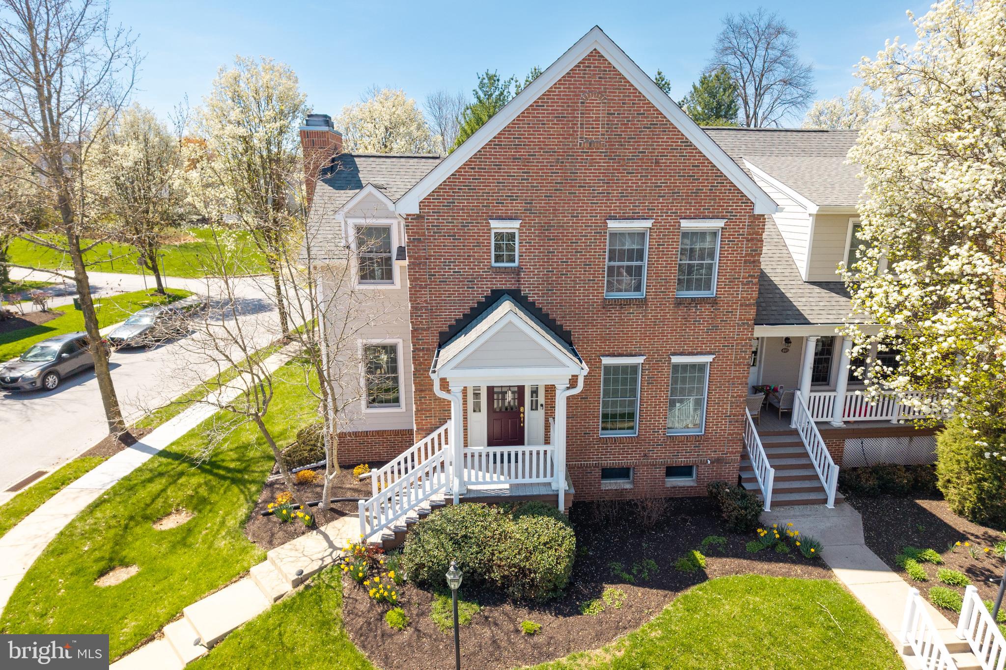 EAGLEVIEW - Residential