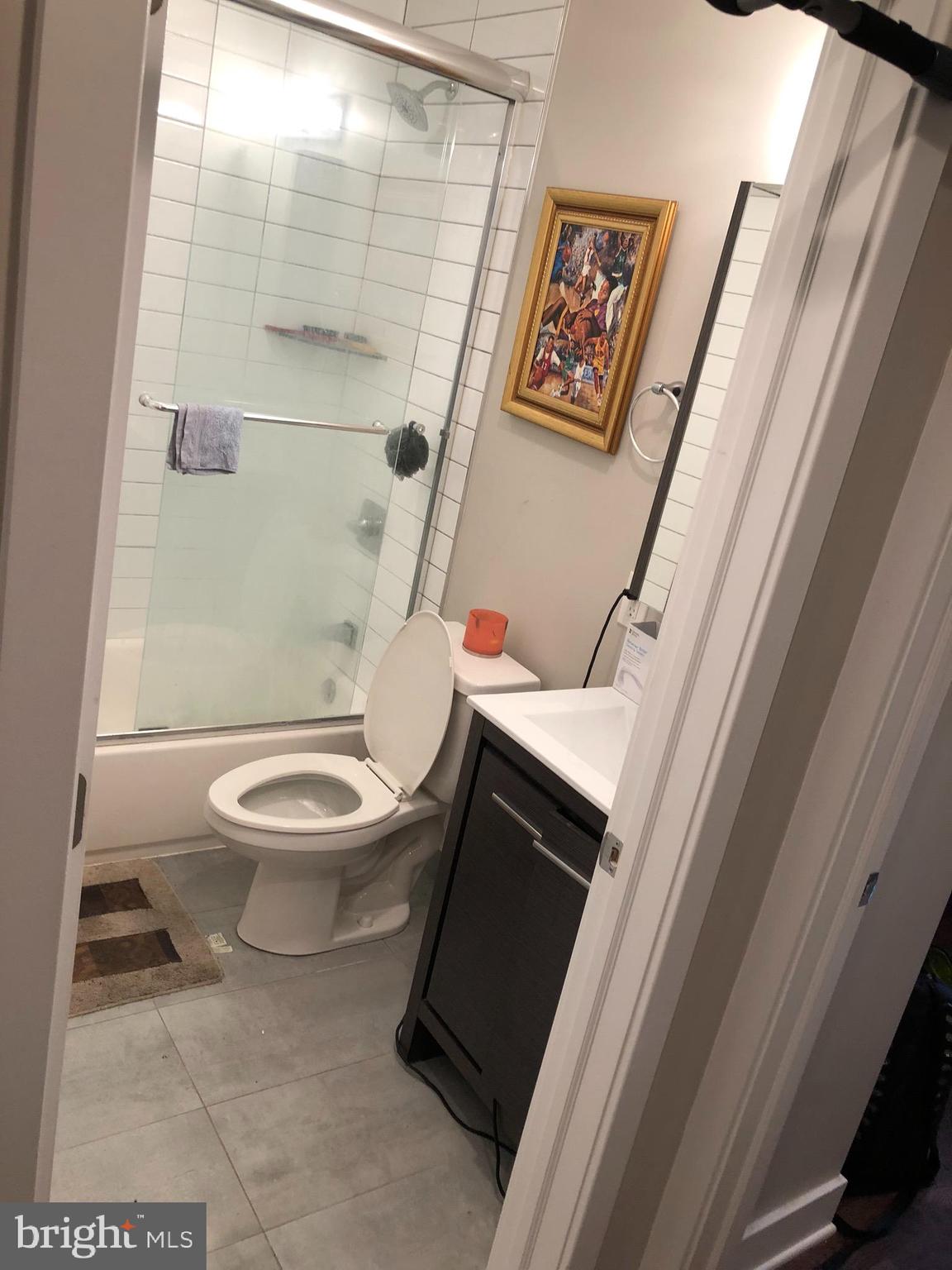 2339 W THOMPSON STREET