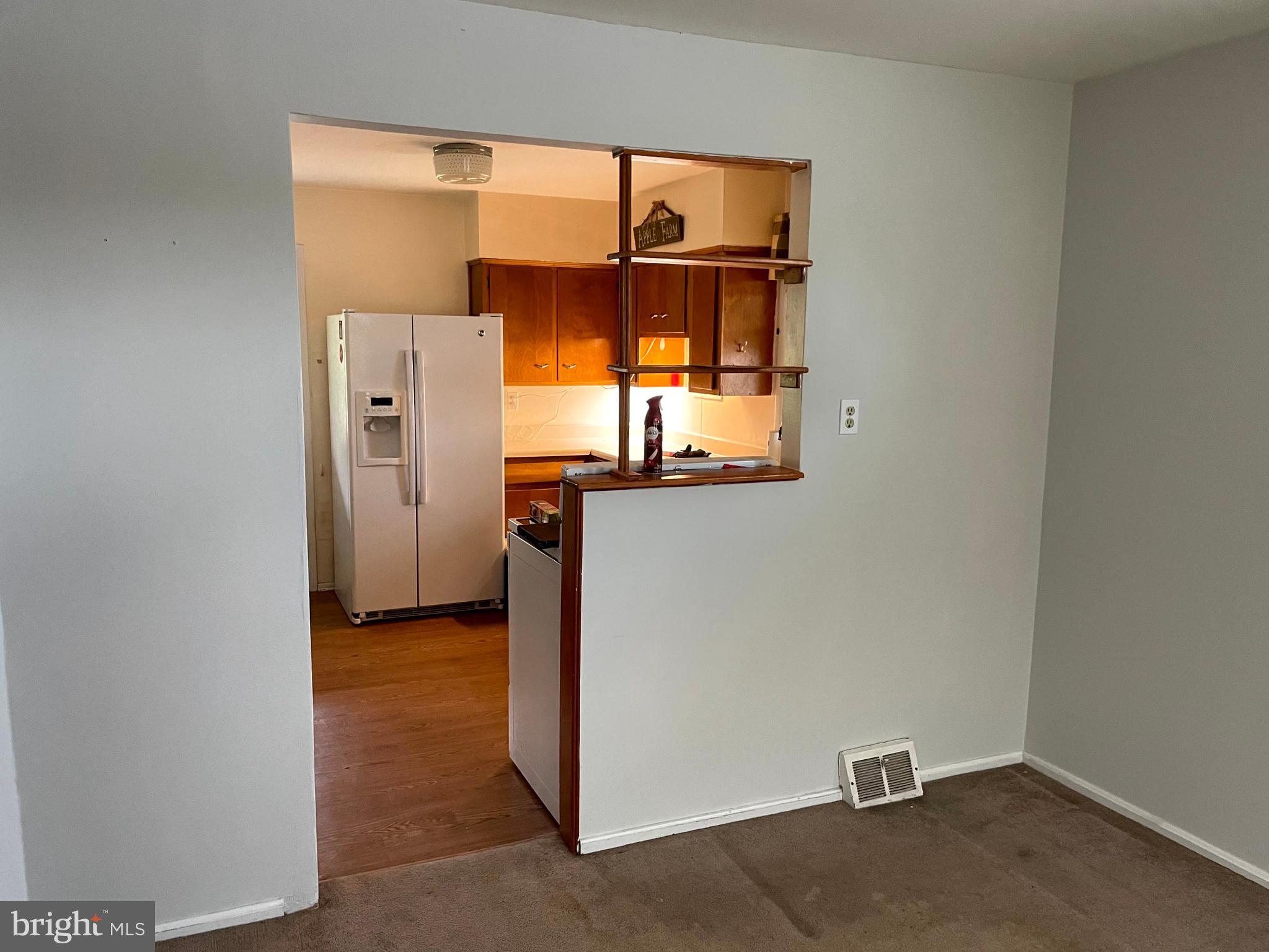 MARLYN MANOR - Residential