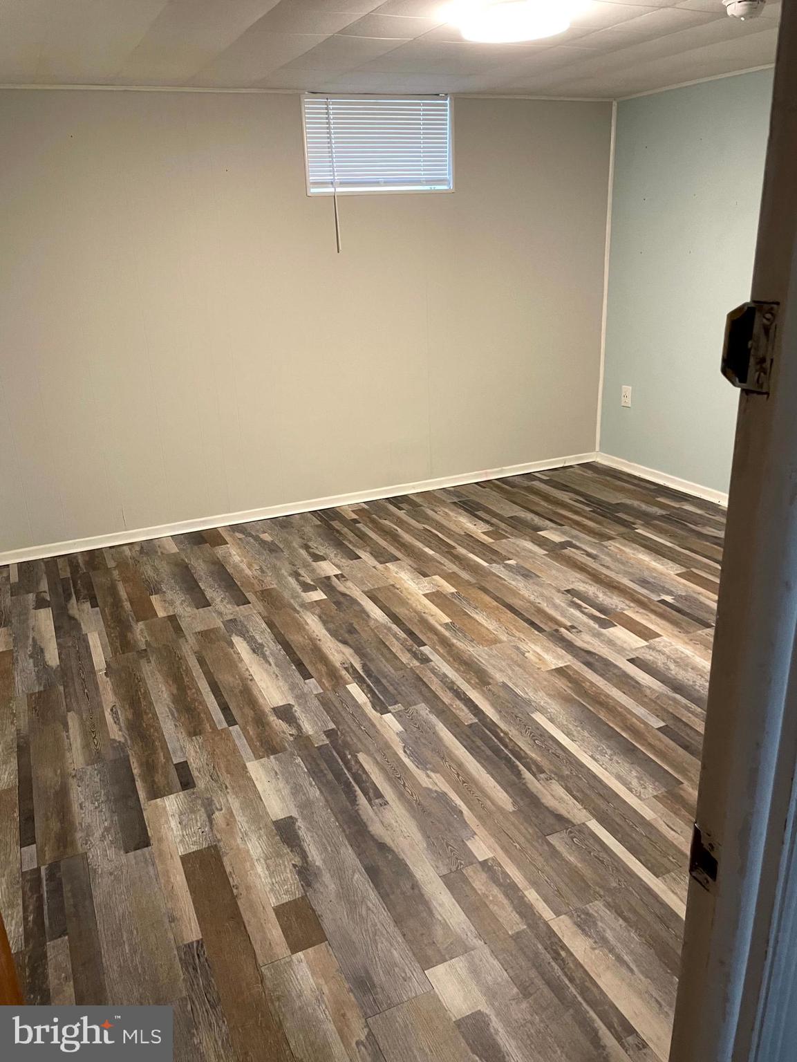 MARLYN MANOR - Residential