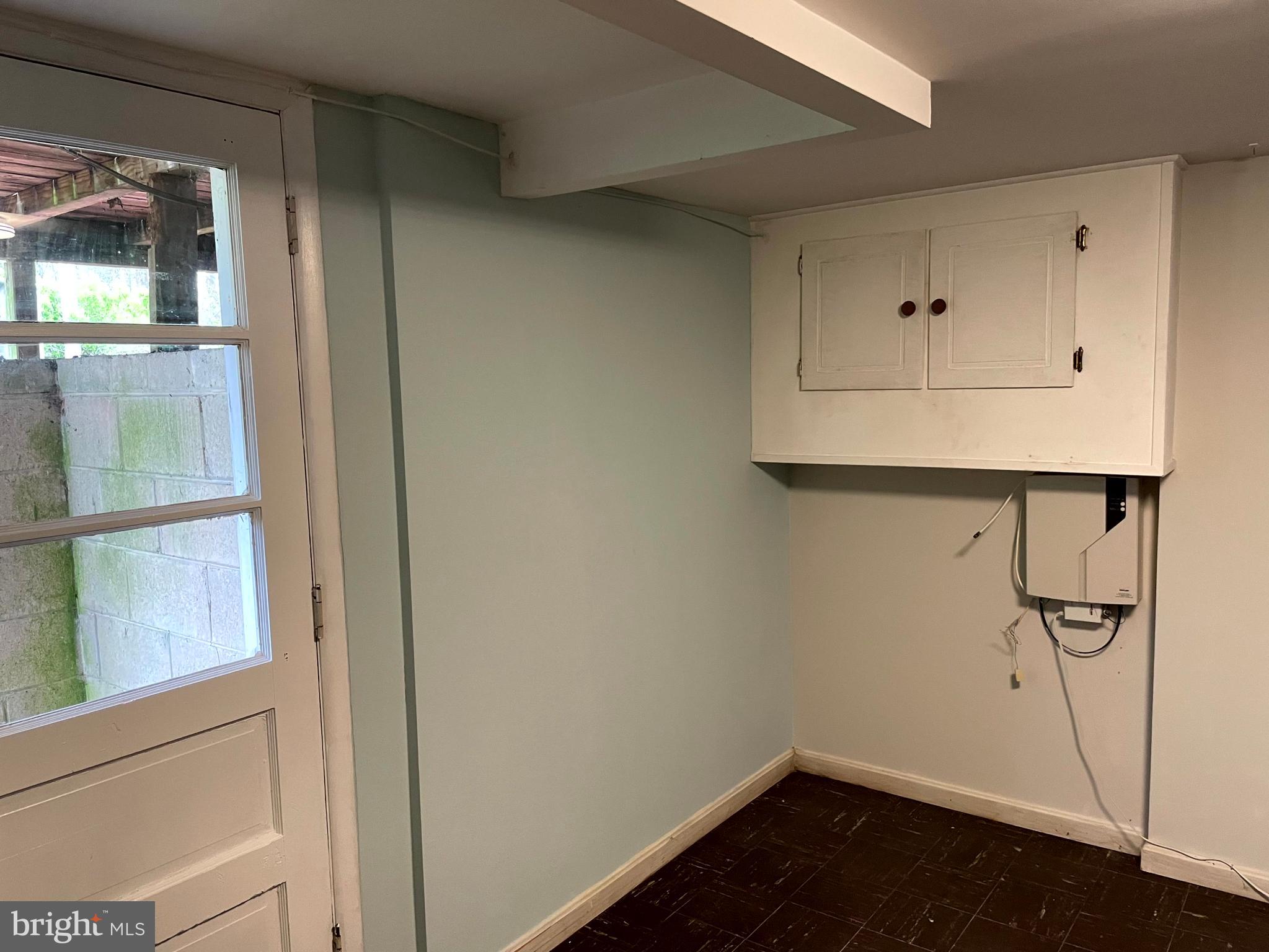 MARLYN MANOR - Residential